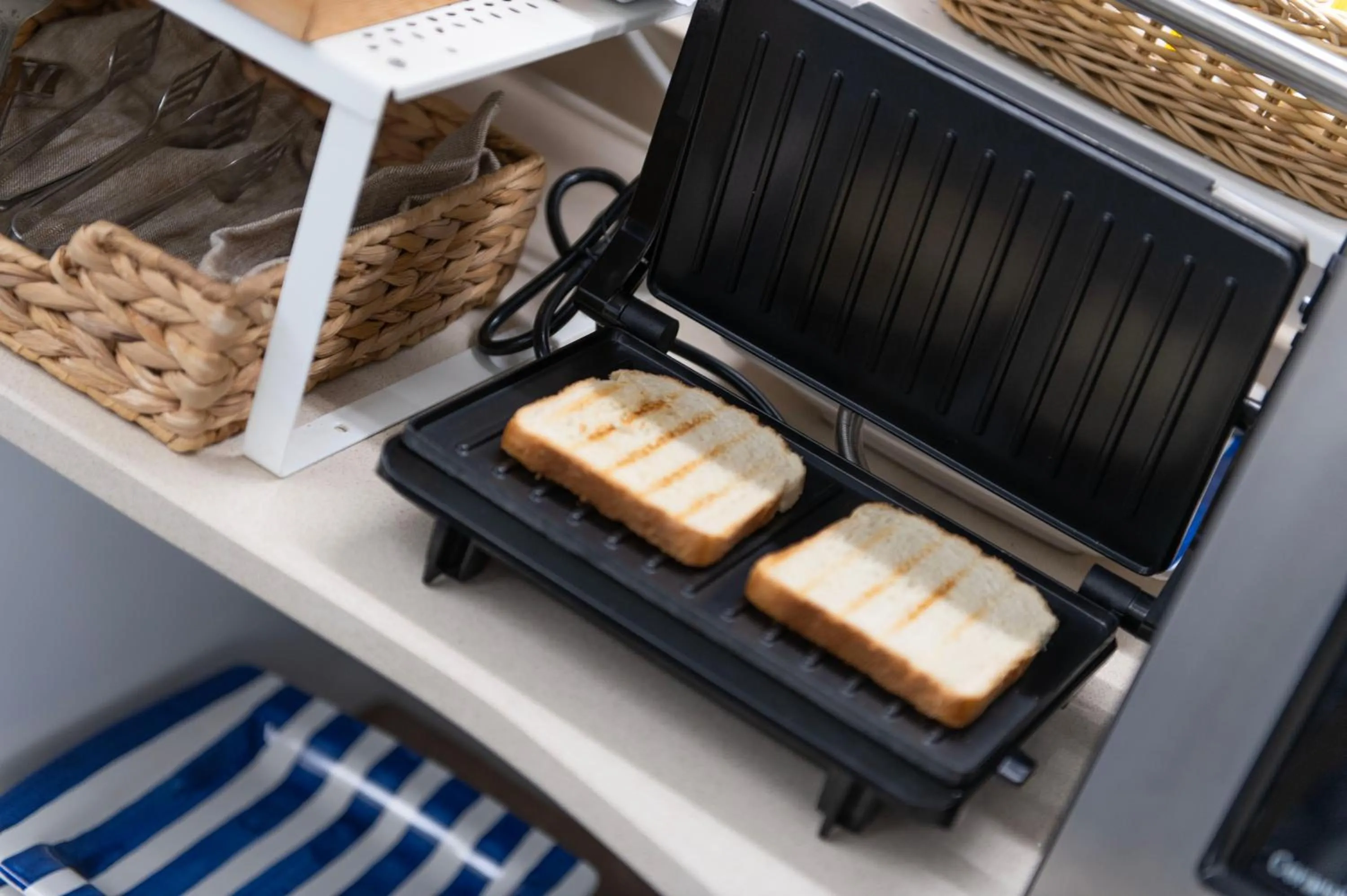 Food and drinks in B&B Sorrento Central