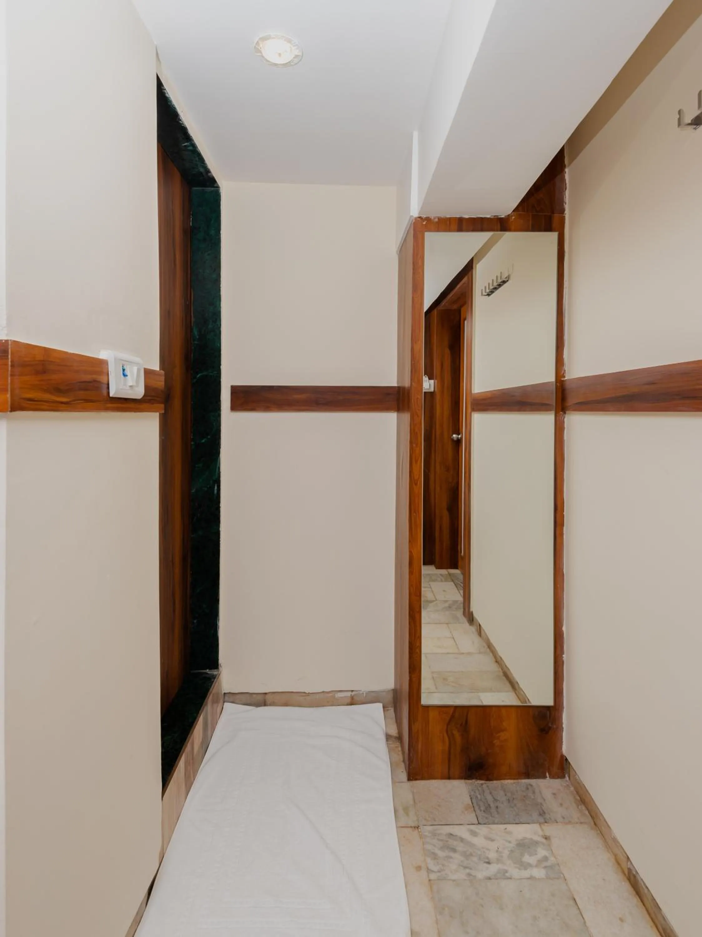 Hotel KGN Near CST Railway Station Mumbai and Haj House Mumbai Near Crawford Market Mumbai