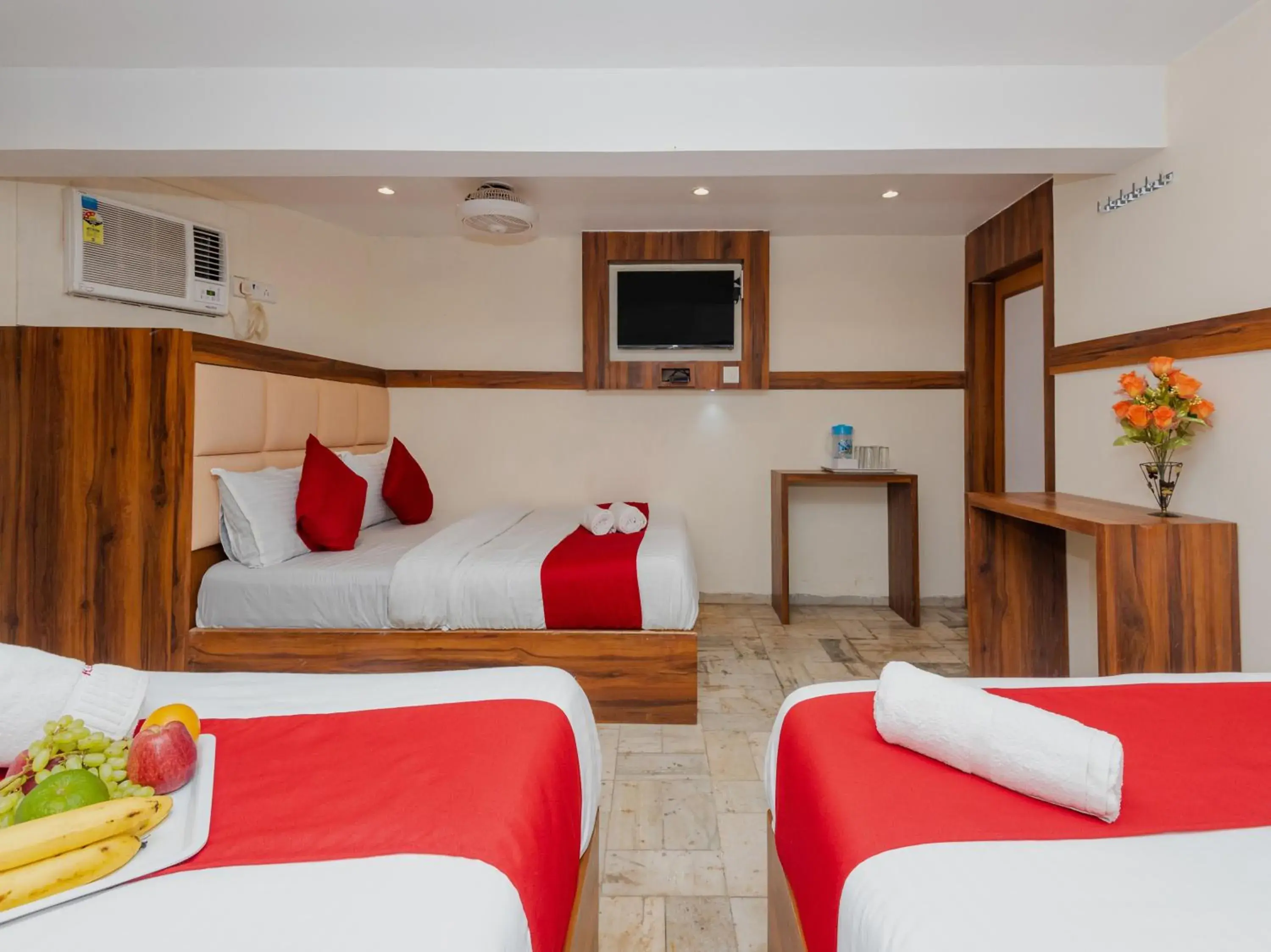 Communal lounge/ TV room, Bed in Hotel KGN Near CST Railway Station Mumbai and Haj House Mumbai Near Crawford Market Mumbai Communal lounge/ TV room, Bed in Hotel KGN Near CST Railway Station Mumbai and Haj House Mumbai Near Crawford Market Mumbai