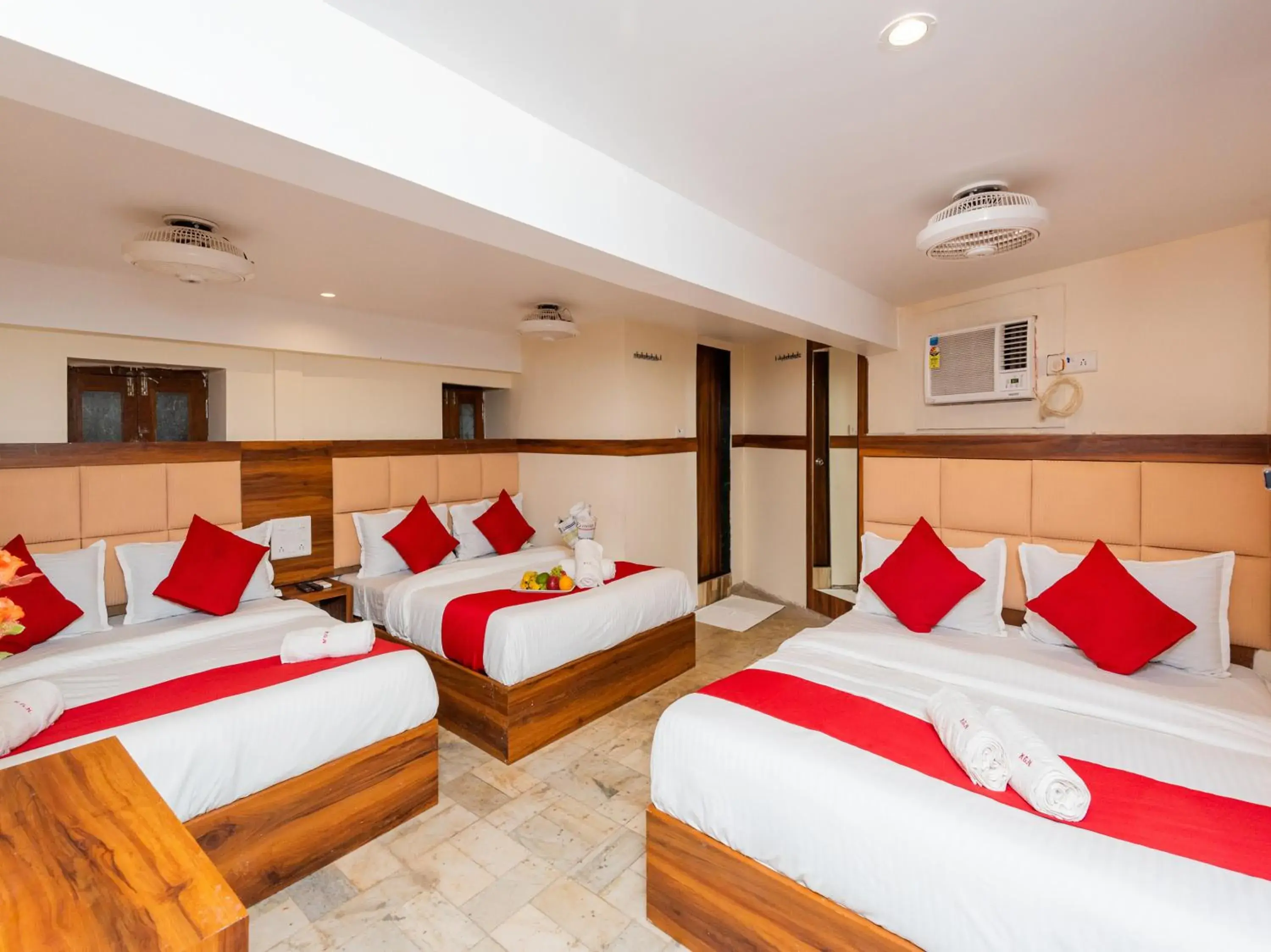 Bed in Hotel KGN Near CST Railway Station Mumbai and Haj House Mumbai Near Crawford Market Mumbai Bed in Hotel KGN Near CST Railway Station Mumbai and Haj House Mumbai Near Crawford Market Mumbai