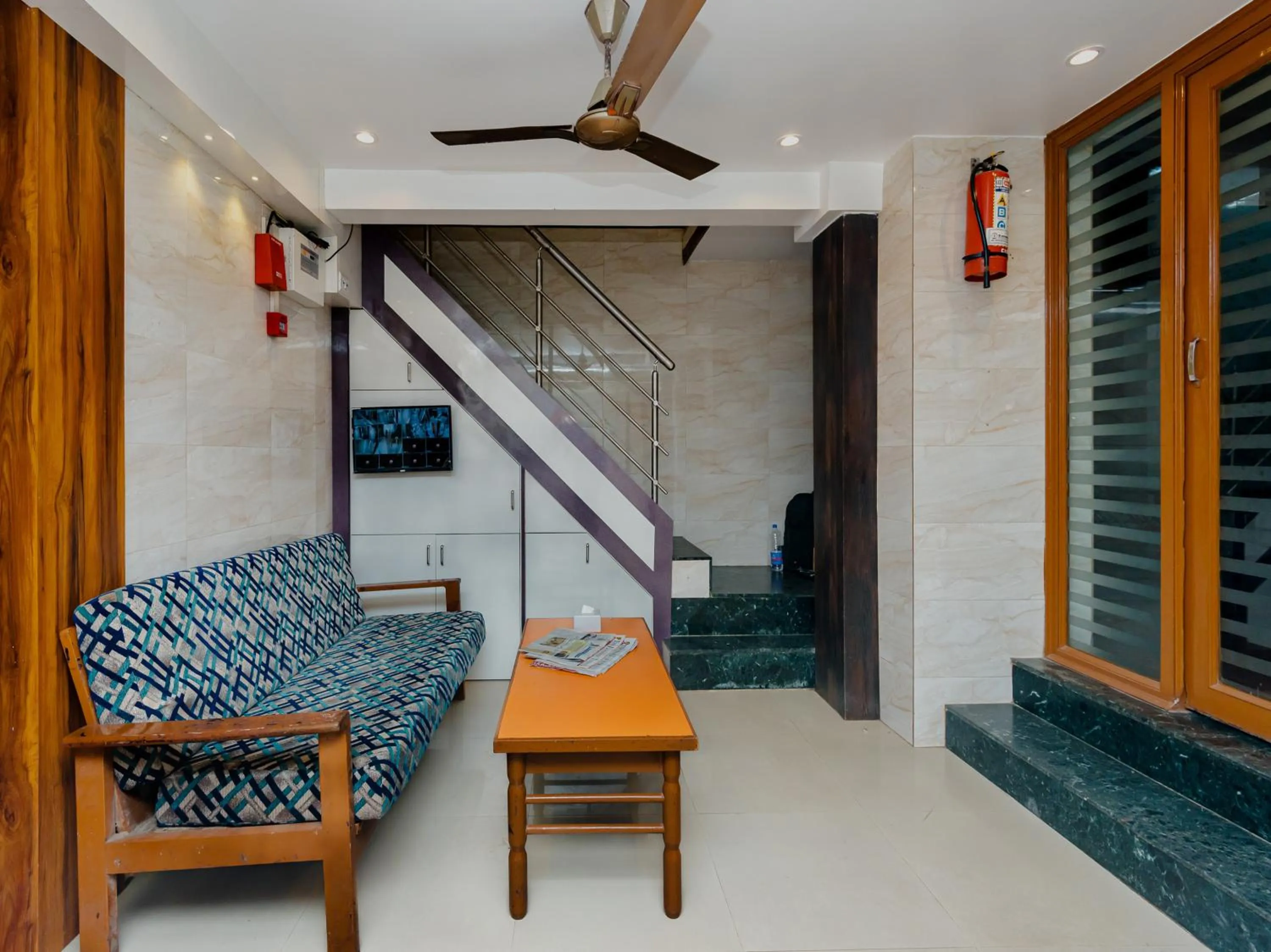 Hotel KGN Near CST Railway Station Mumbai and Haj House Mumbai Near Crawford Market Mumbai