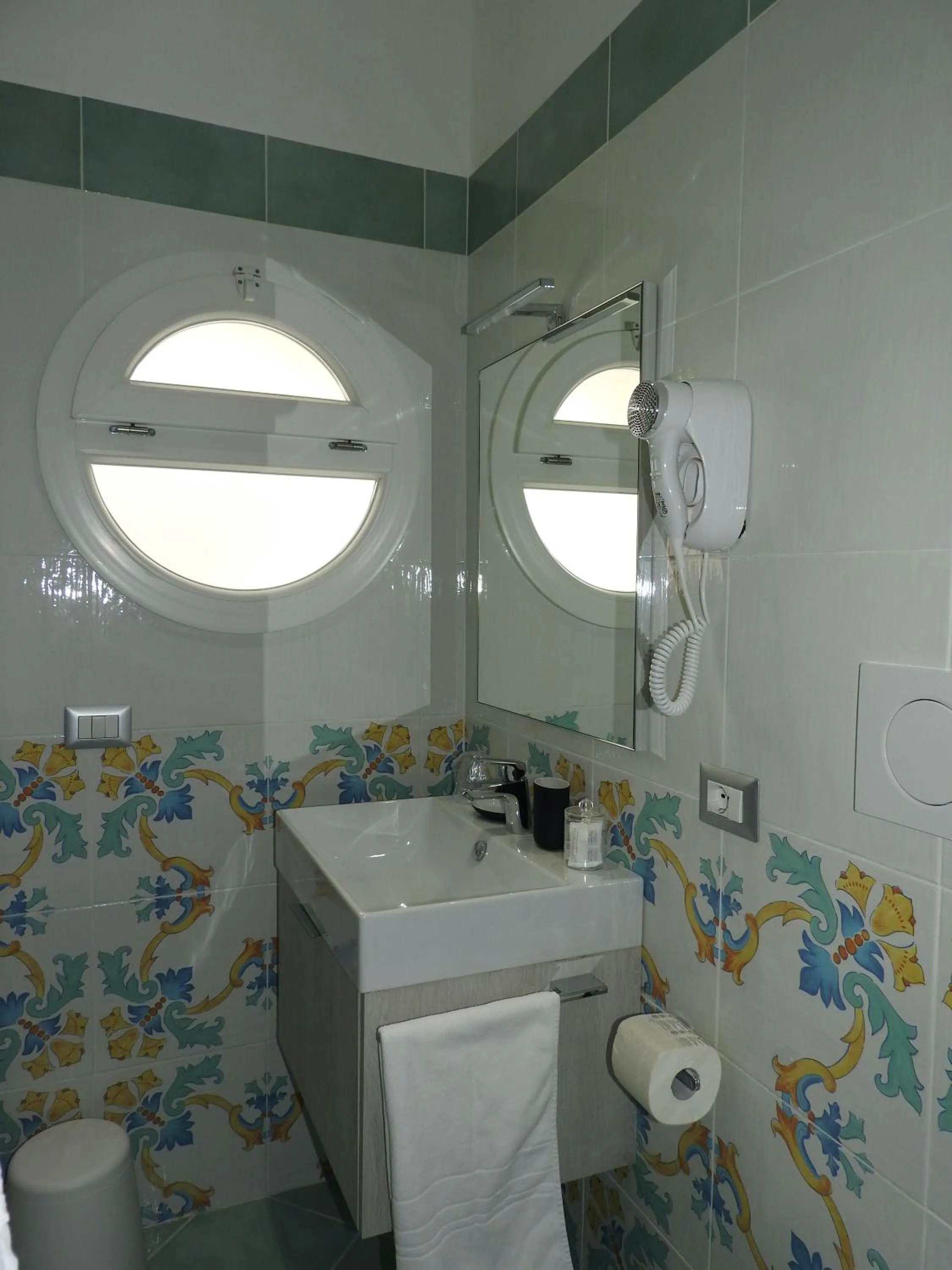 Bathroom in Hotel Corallo Circeo