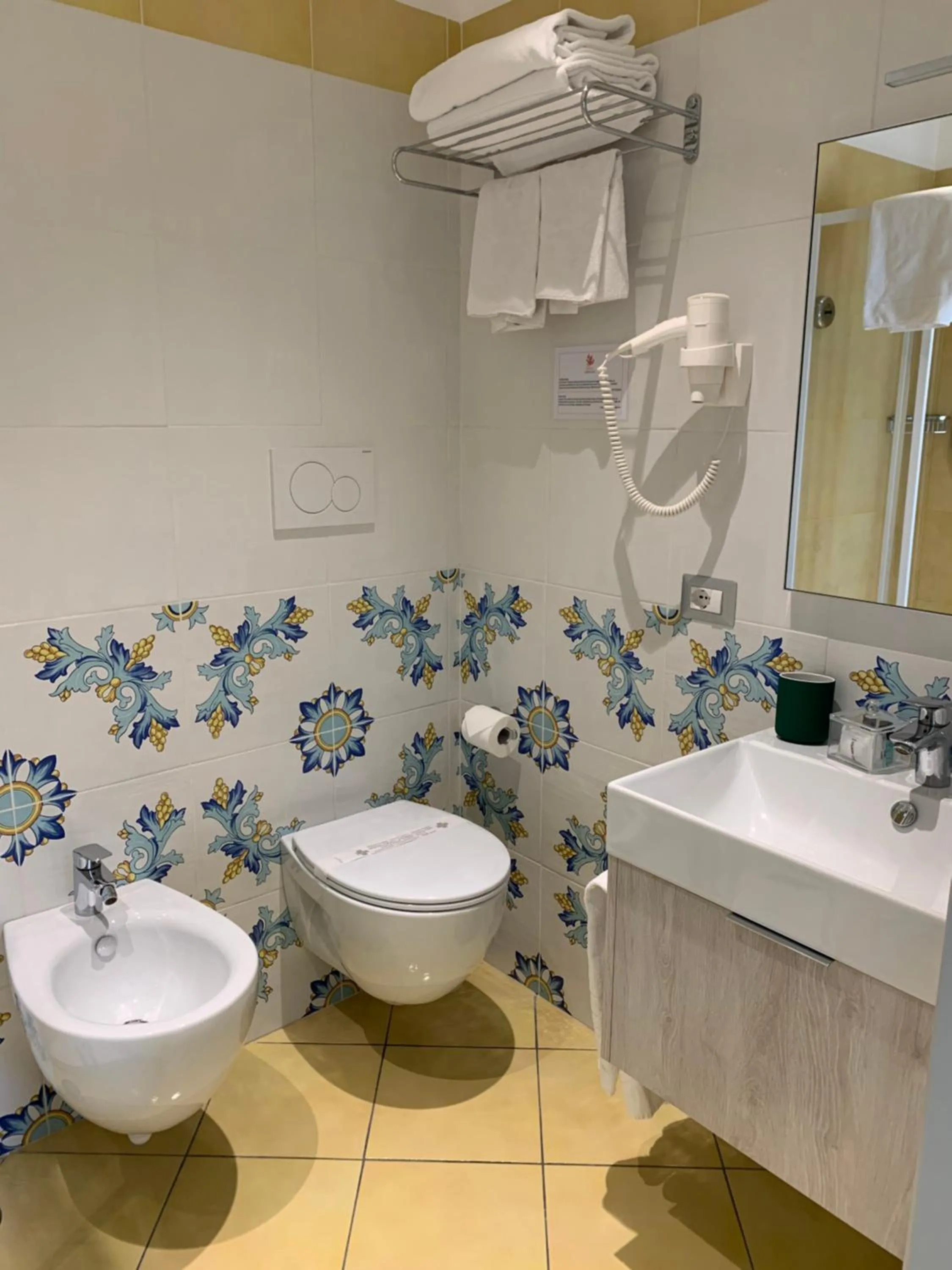 Bathroom in Hotel Corallo Circeo