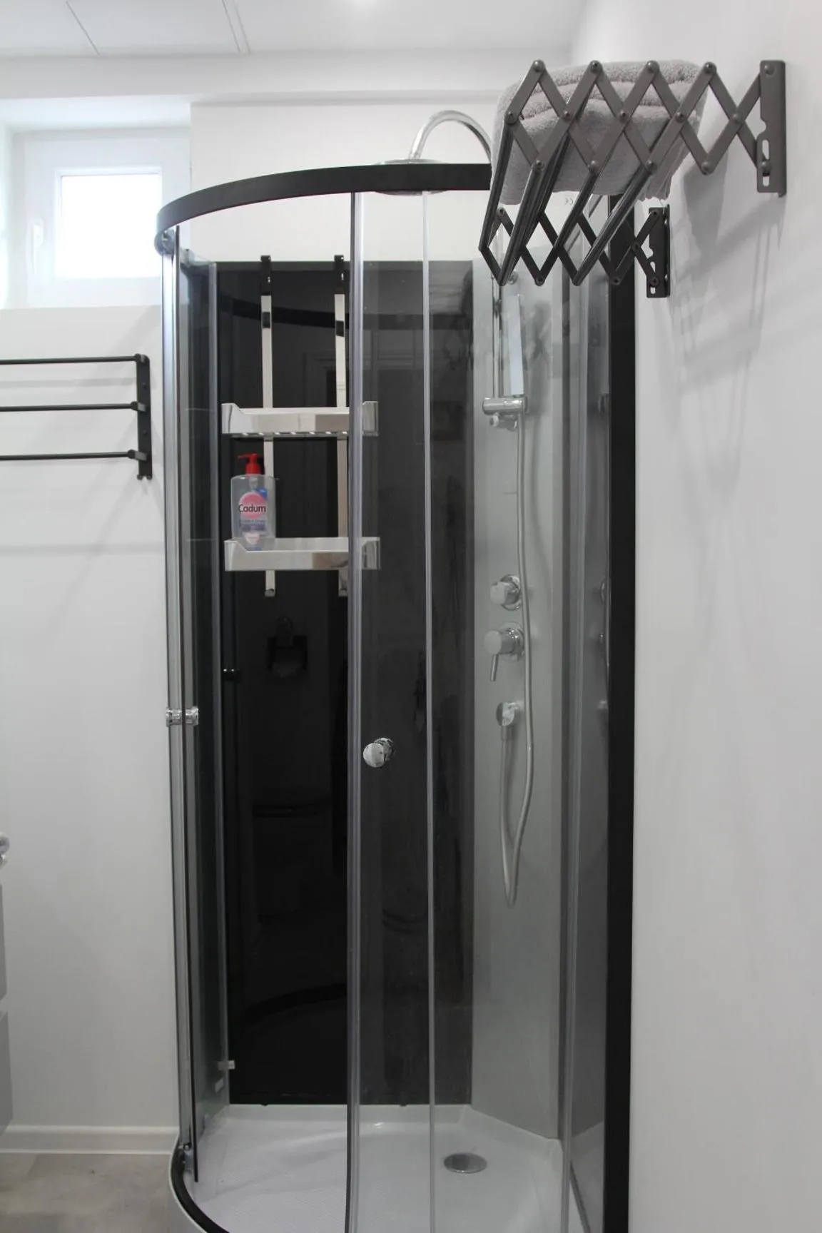 Bathroom in Residence Beau Rivage Brehec