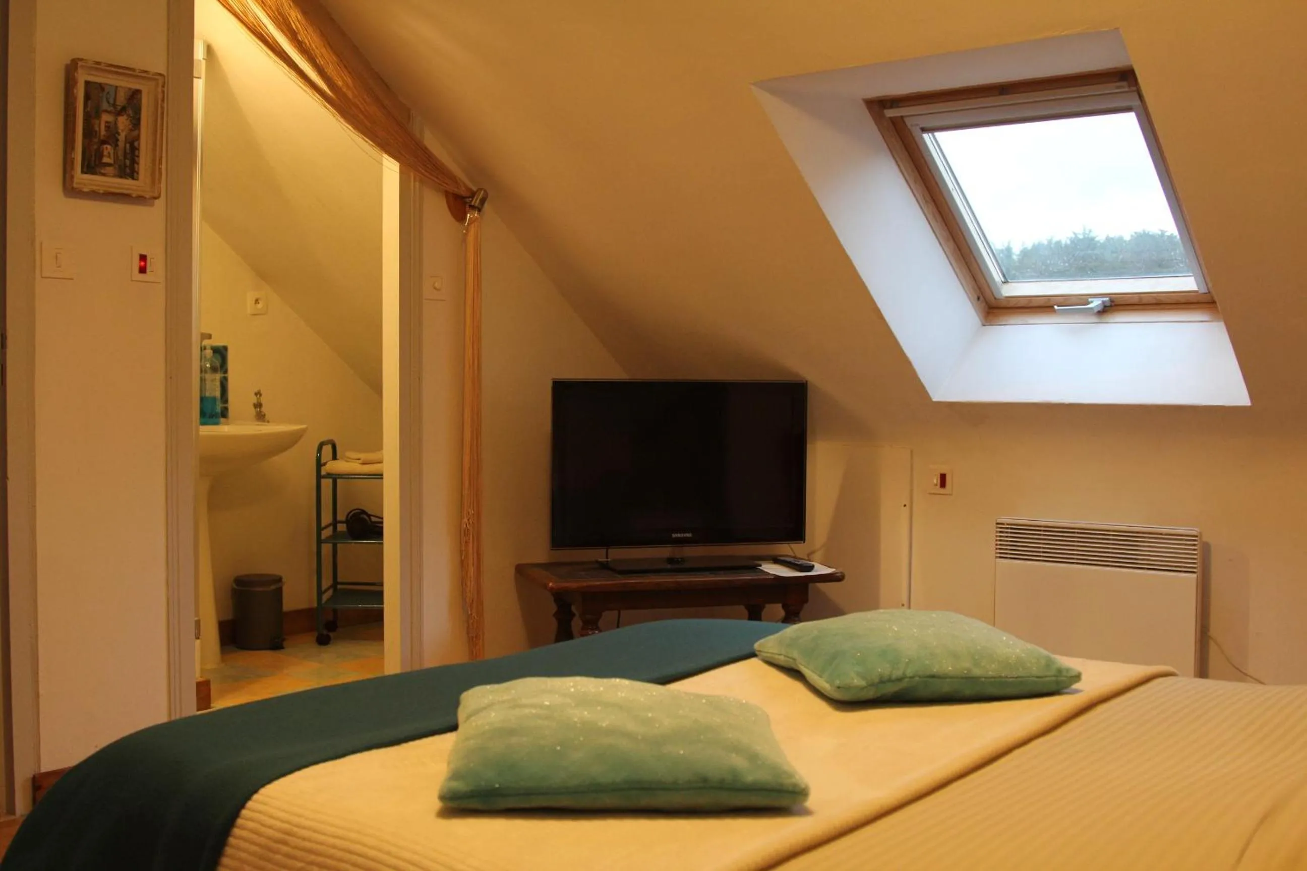 Bedroom, Bed in Residence Beau Rivage Brehec