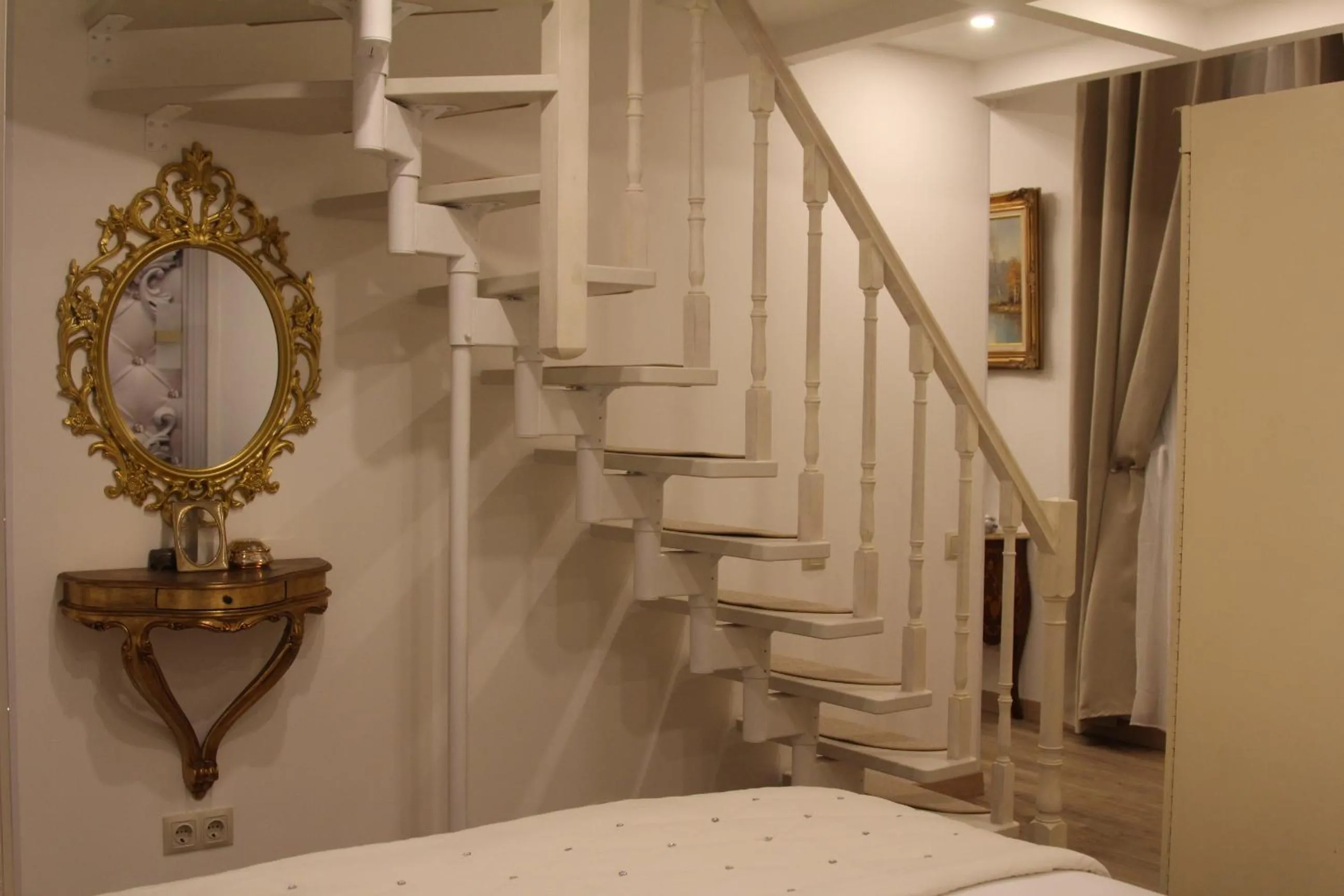 Bedroom in Residence Beau Rivage Brehec
