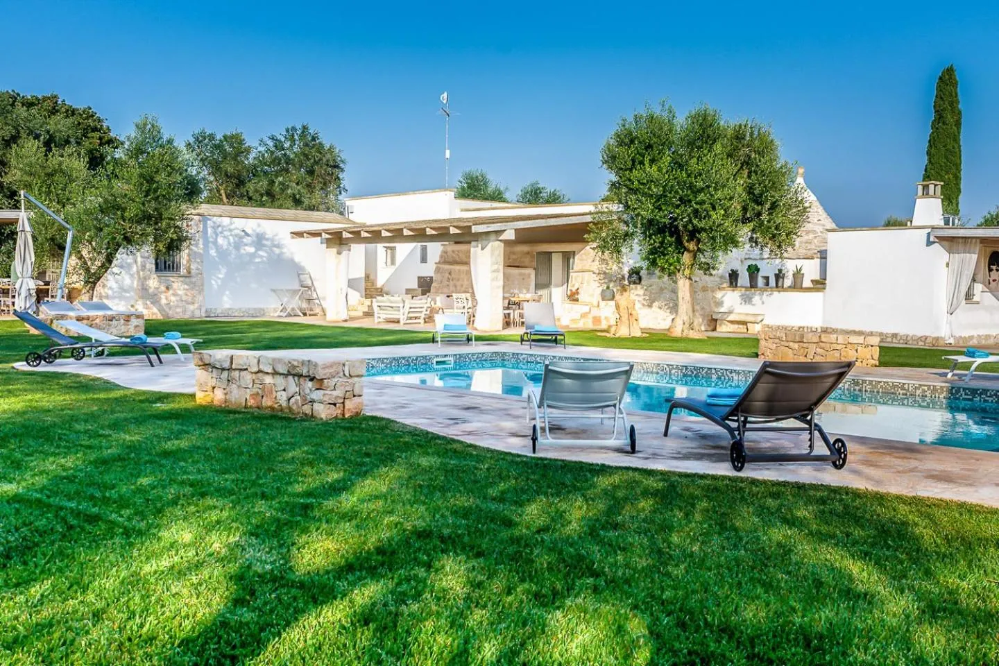 Trulli Itaka by Raro Villas