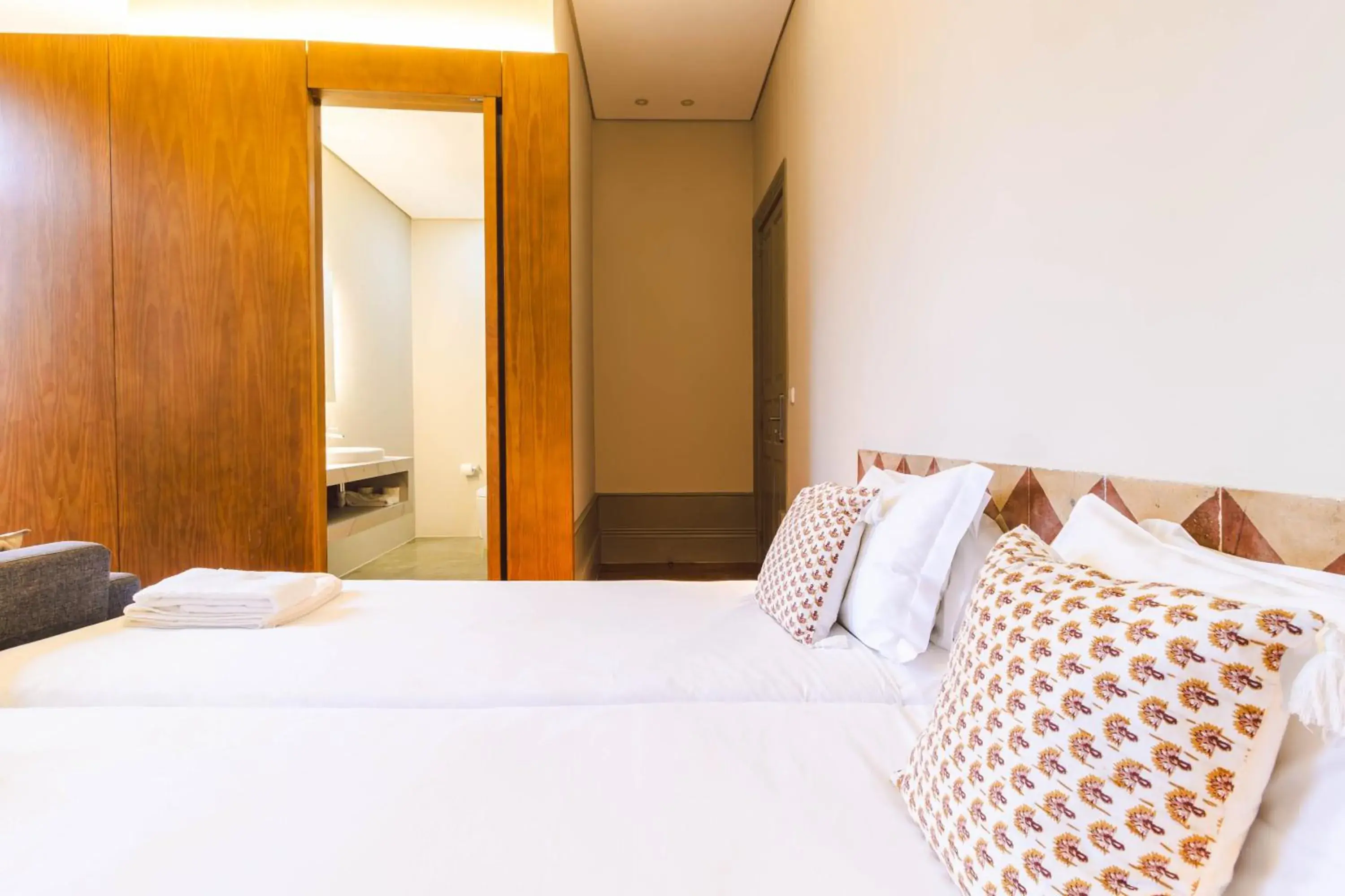 Studio Apartment - Second Floor in ORM - Bolhao Apartments Studio Apartment - Second Floor in ORM - Bolhao Apartments