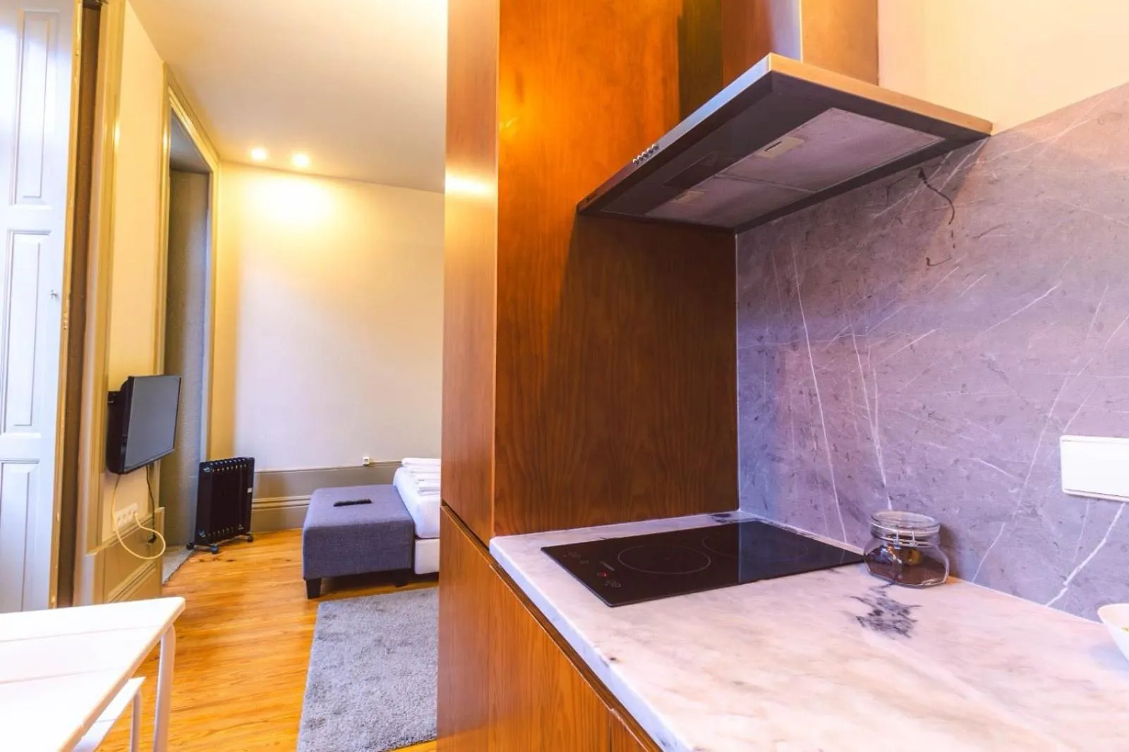 Kitchen or kitchenette in ORM - Bolhao Apartments