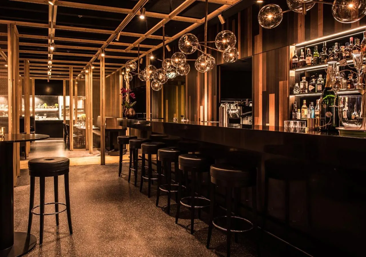 Lounge or bar in Empire Riverside Hotel