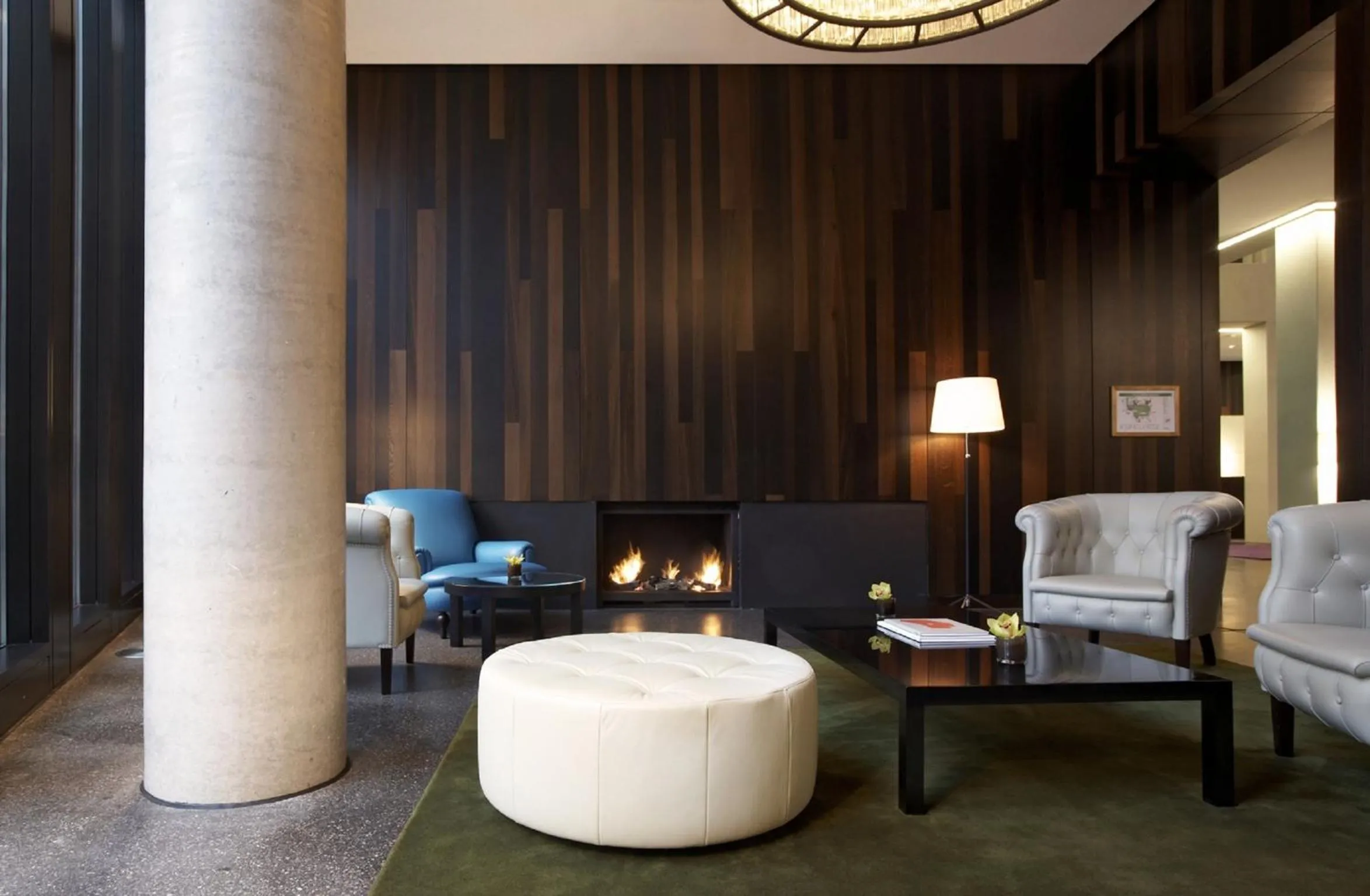 Lobby or reception in Empire Riverside Hotel