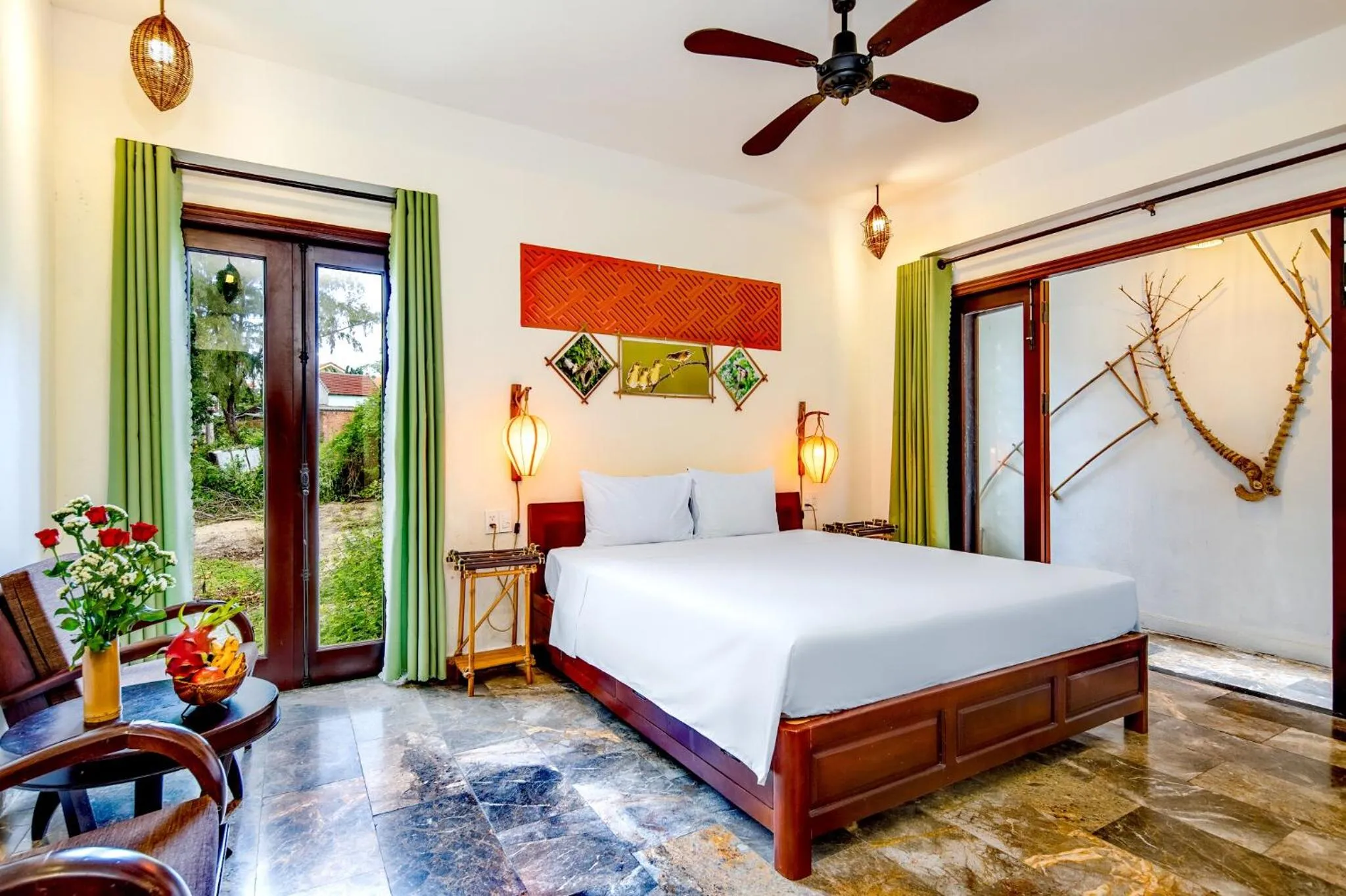 Balcony/Terrace, Bed in AnBang Morning Glory Beach Homestay 호이안 안방비치 숙소호텔