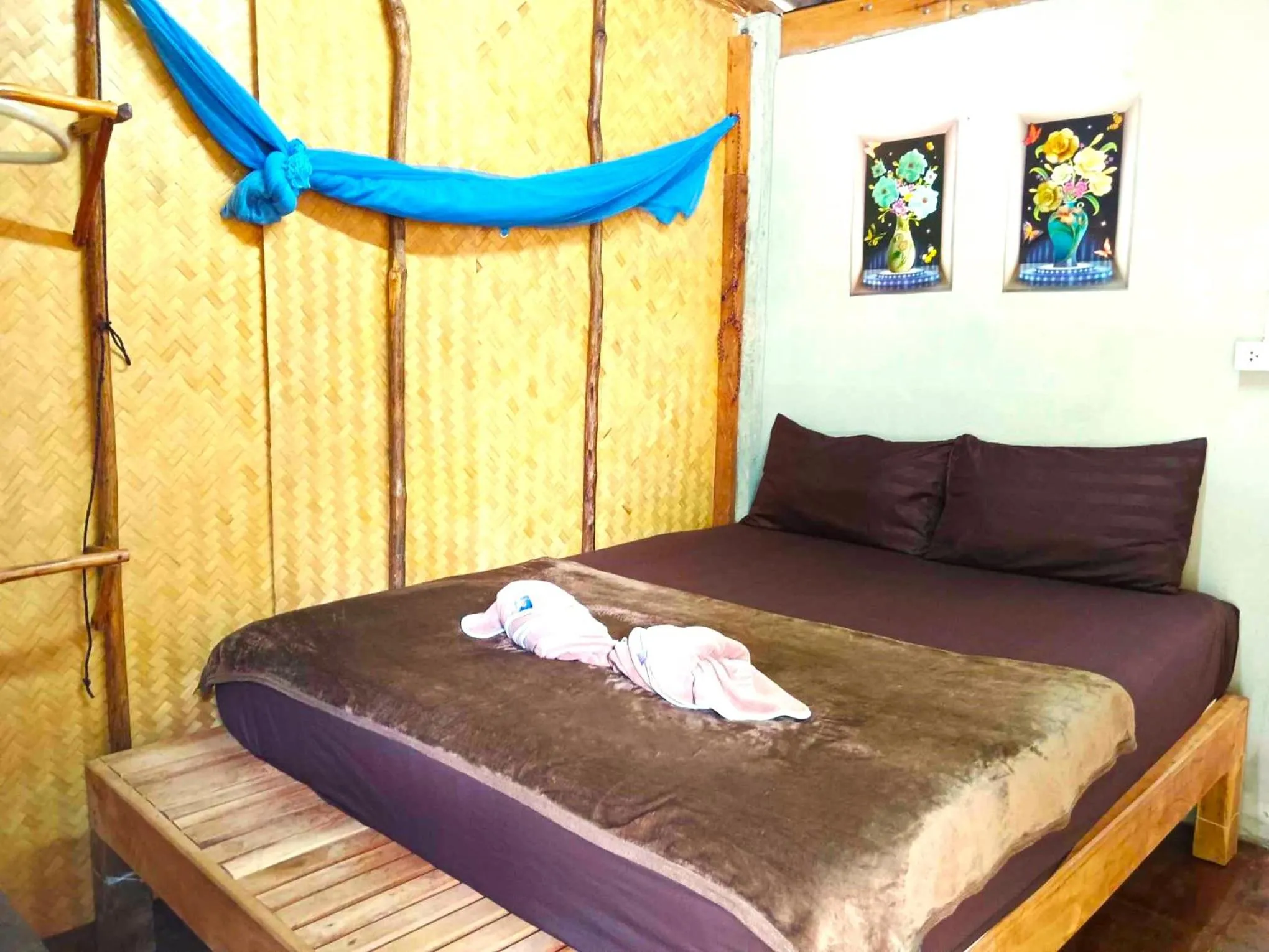 Bedroom, Bed in Asama Bungalow