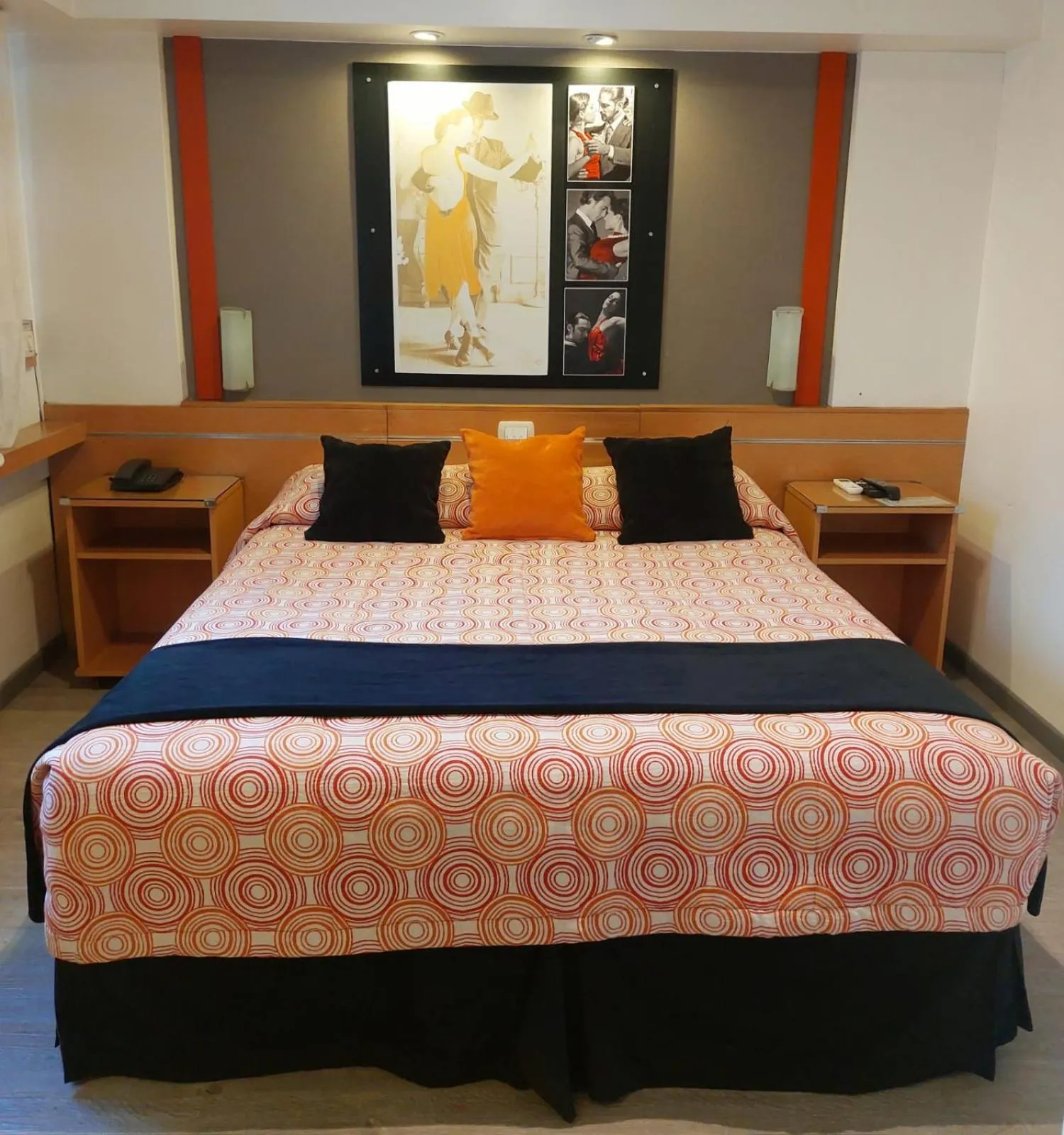 Bed in Sarmiento Palace Hotel