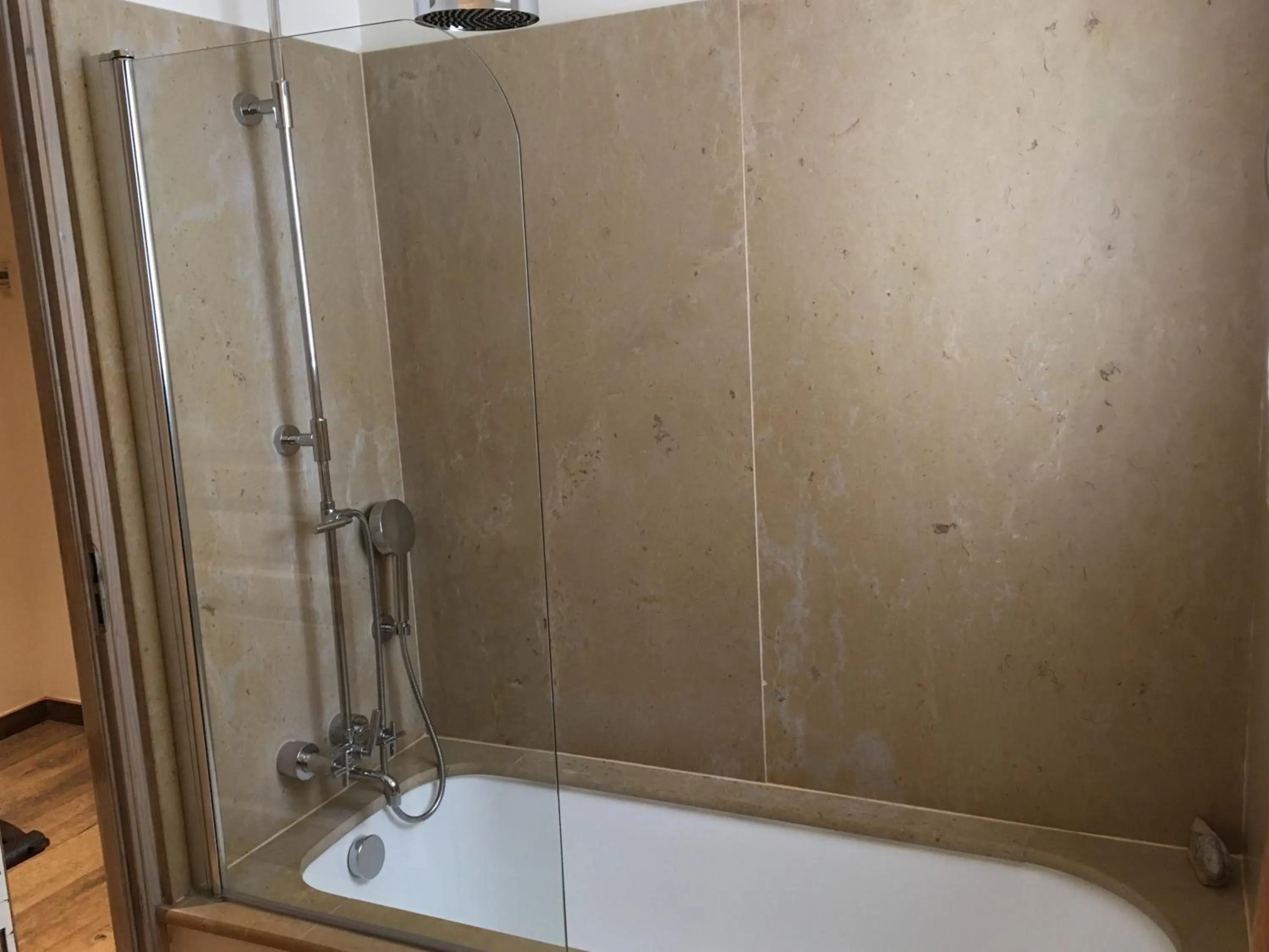 Bathroom in Le Clos des Sept Palmiers