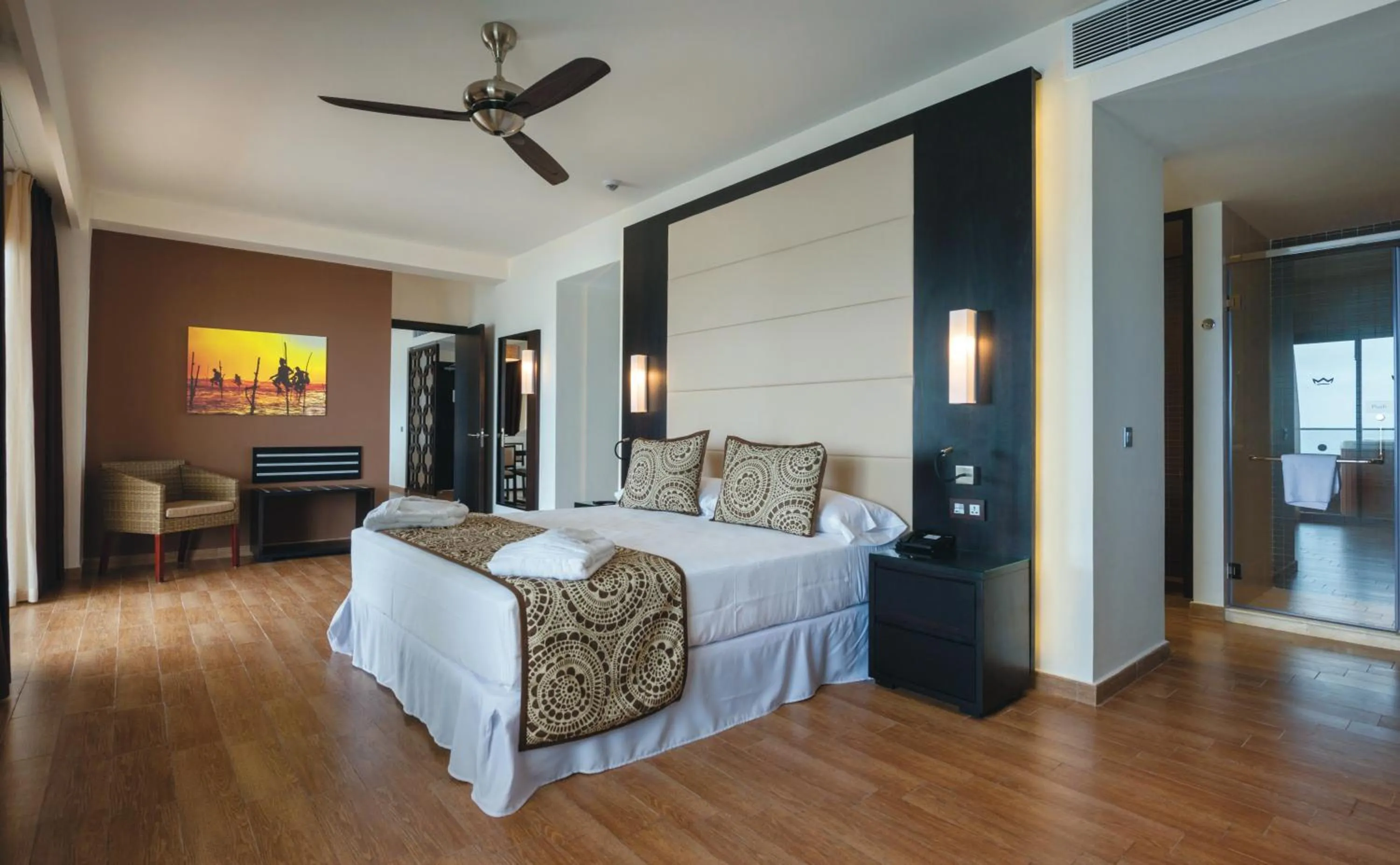 Bed in Riu Sri Lanka All Inclusive