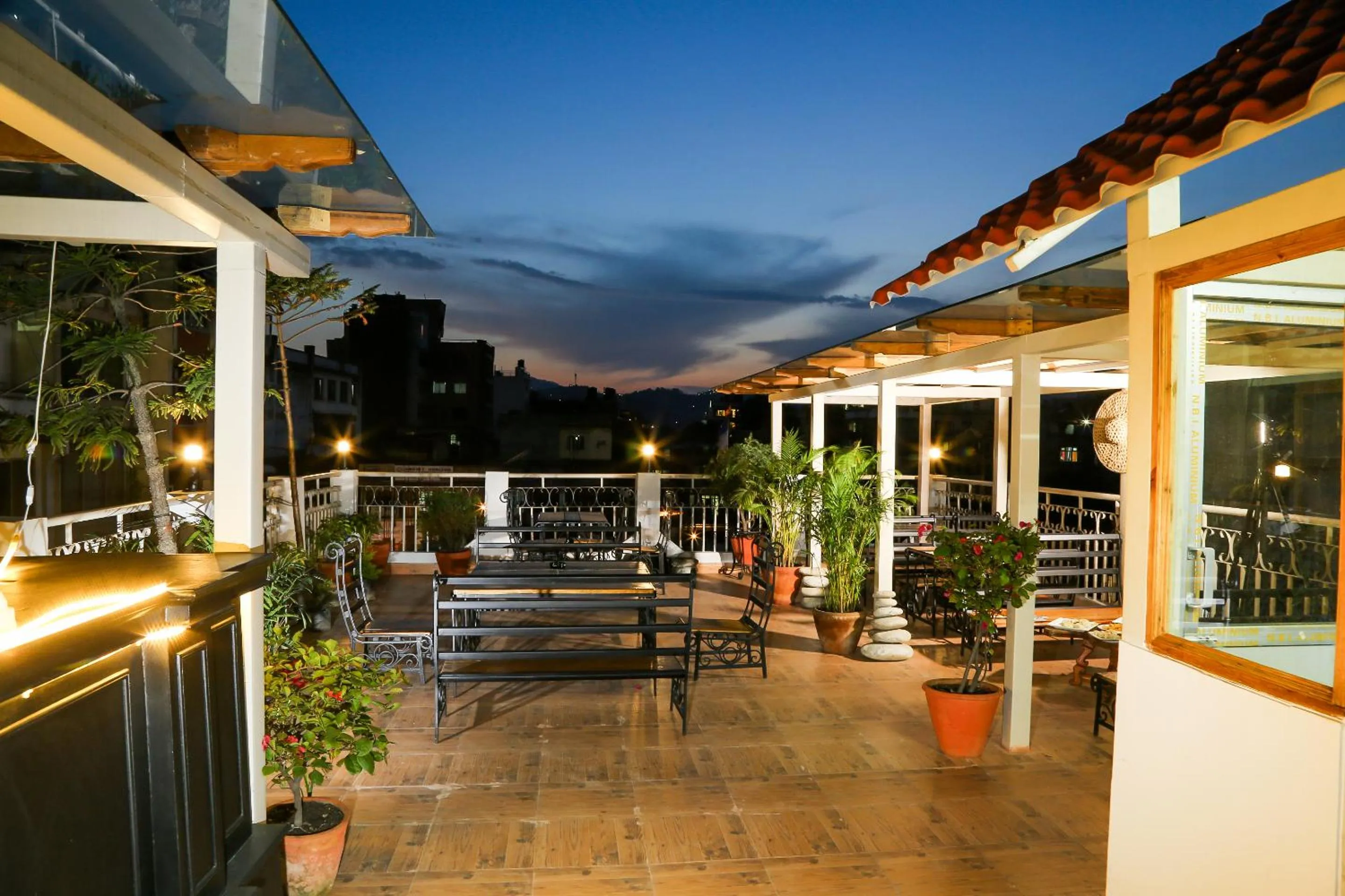 Balcony/Terrace in Hotel Himalayan Oasis