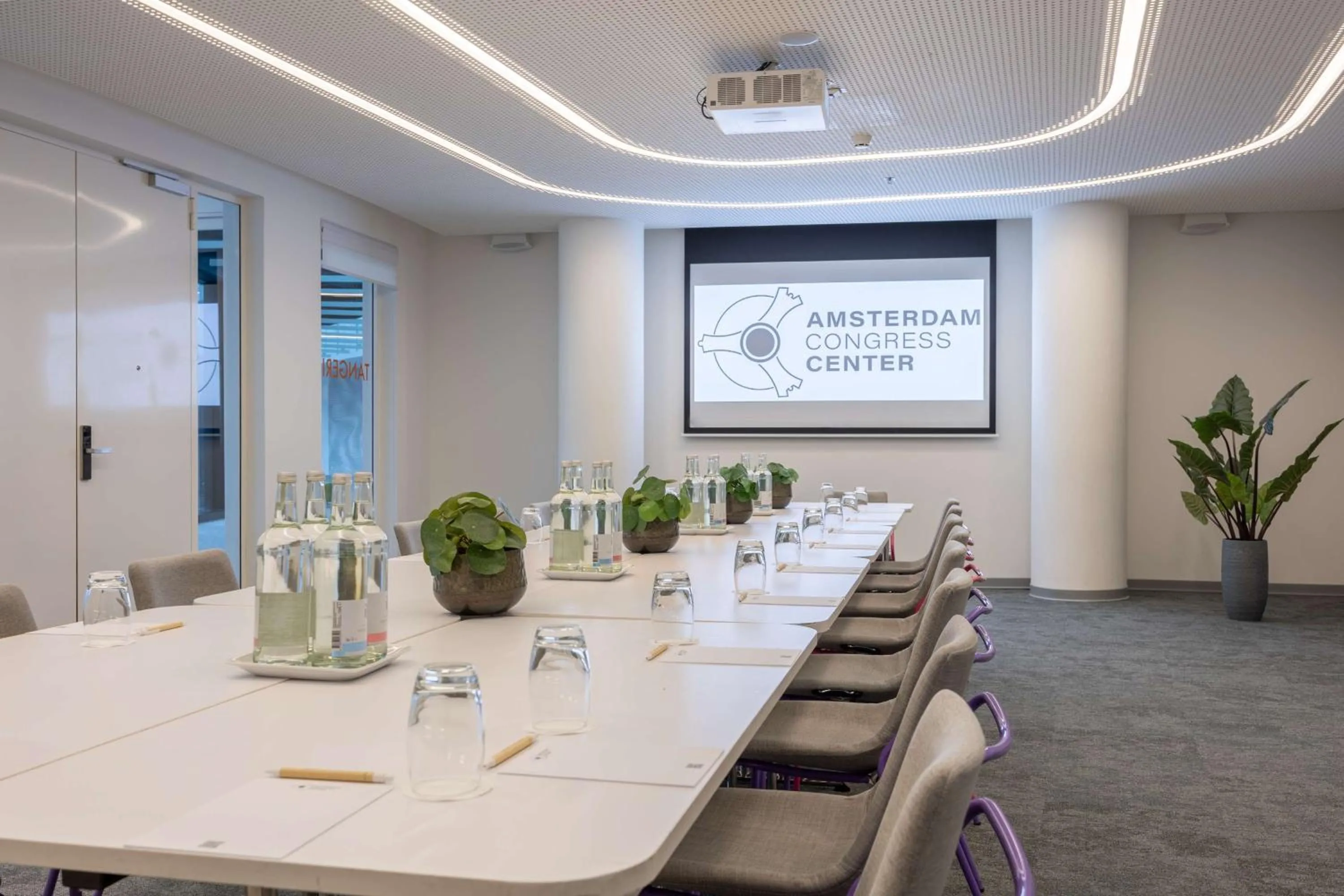 Meeting/conference room in Park Inn by Radisson Amsterdam City West