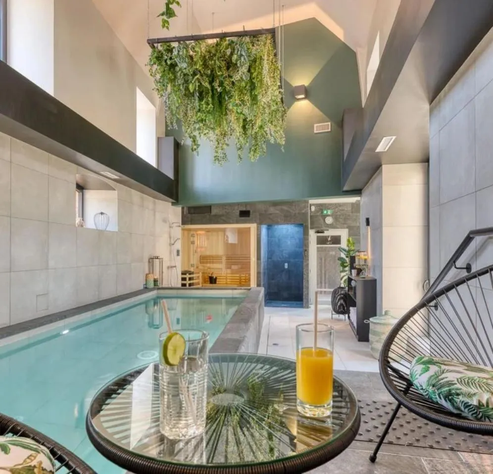 Swimming pool in Brit Hotel Les Voyageurs