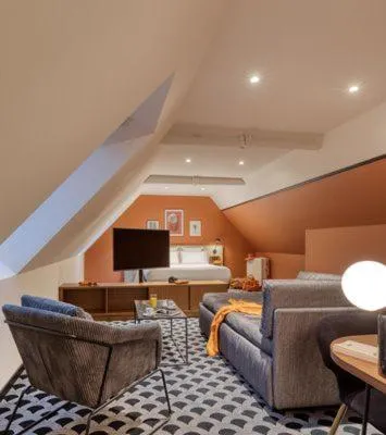 Brit Hotel Les Voyageurs