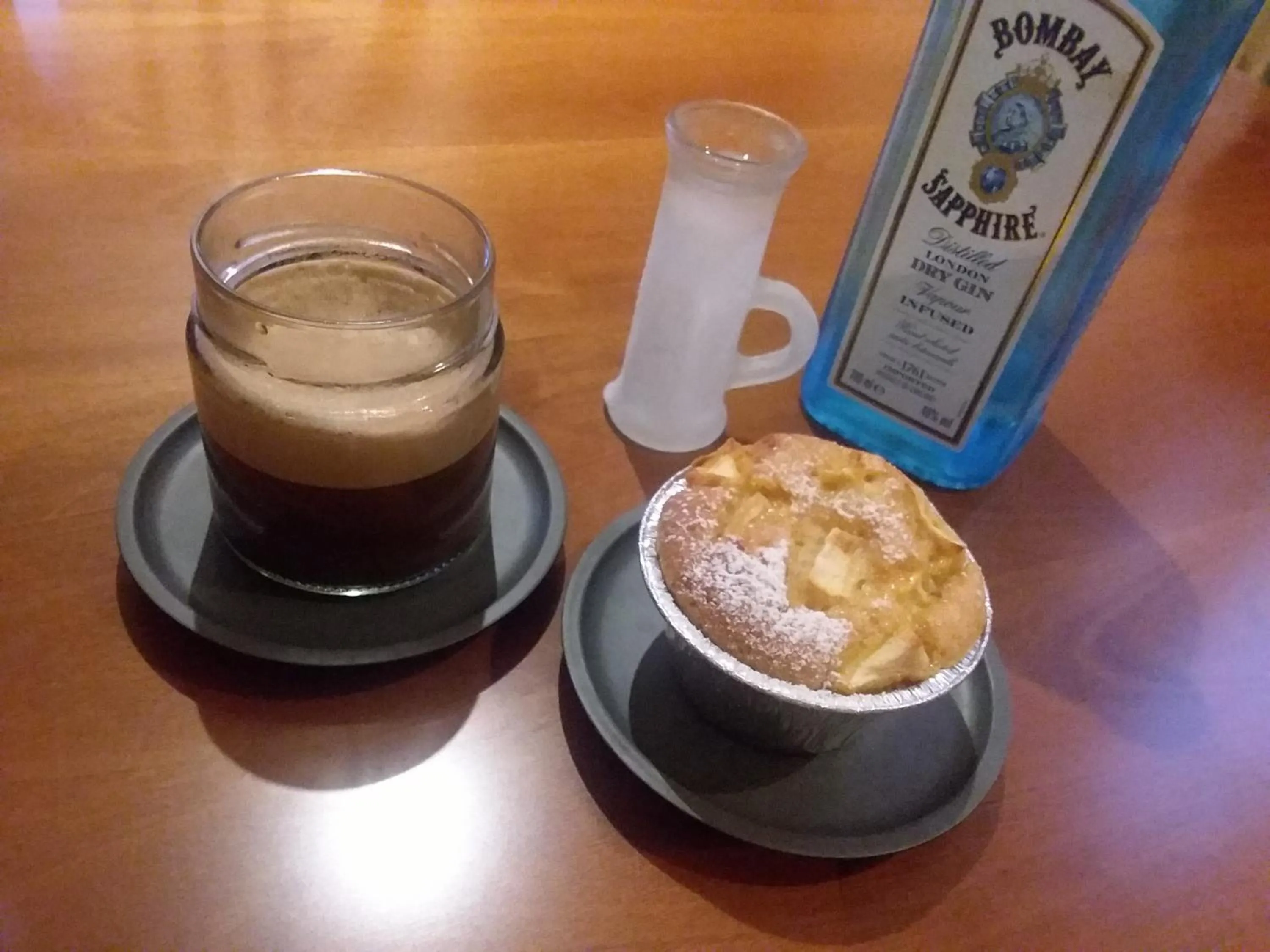 Breakfast in Orange House