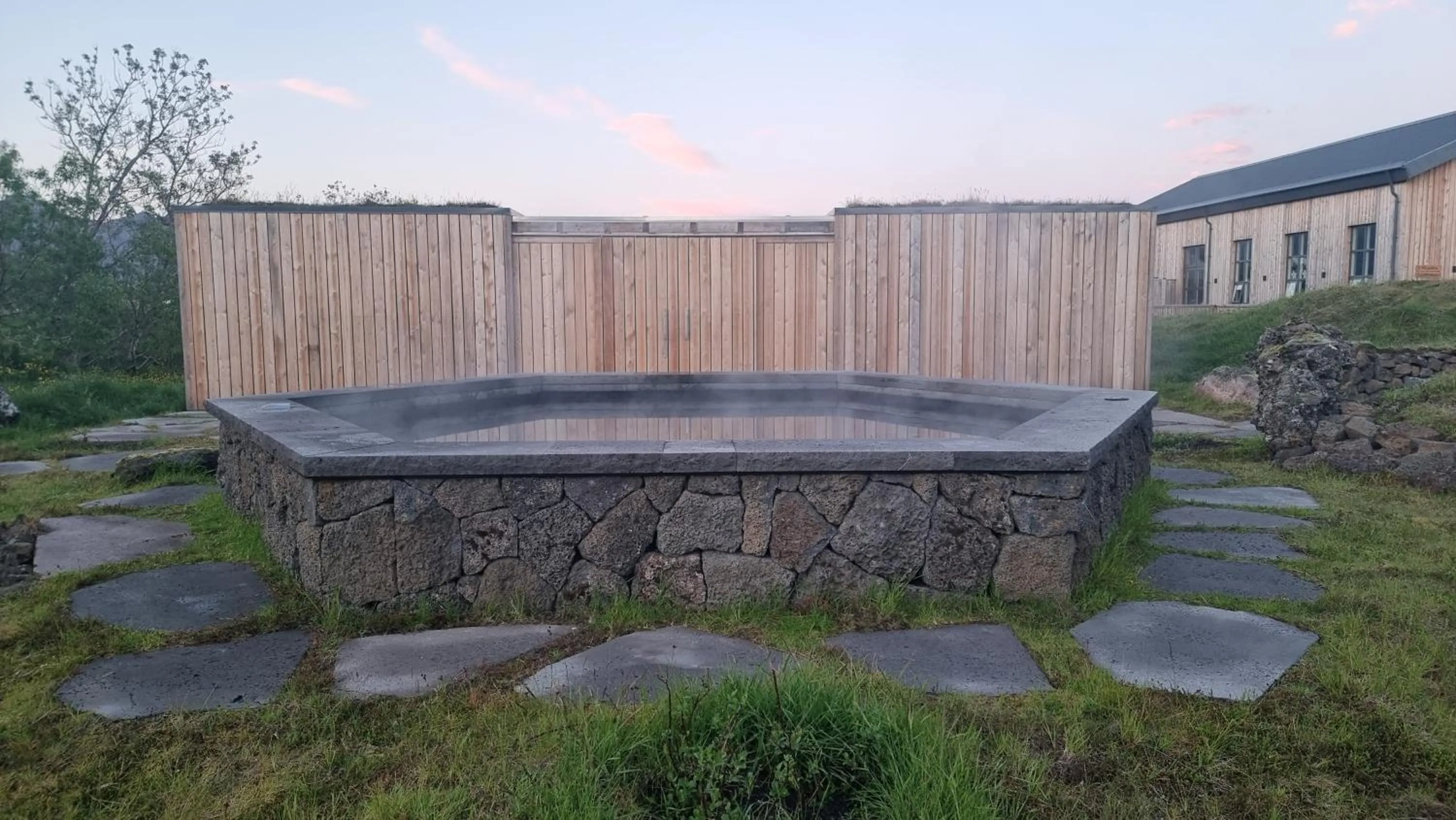 Public Bath in Miðhraun - Lava resort & Restaurant