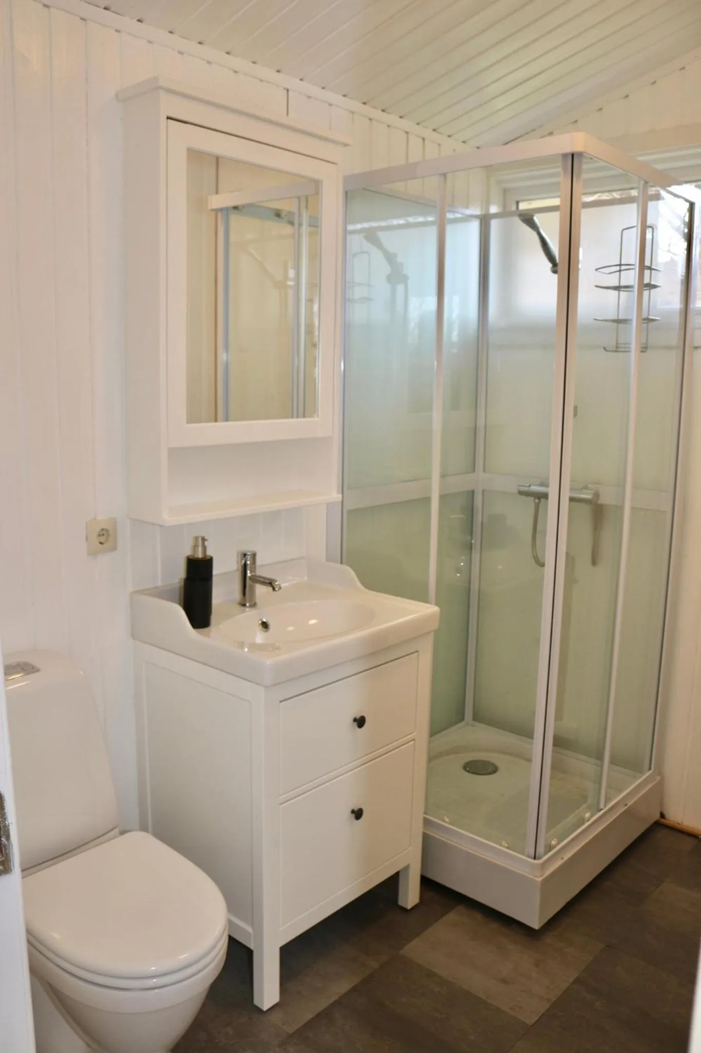 Bathroom in Miðhraun - Lava resort & Restaurant