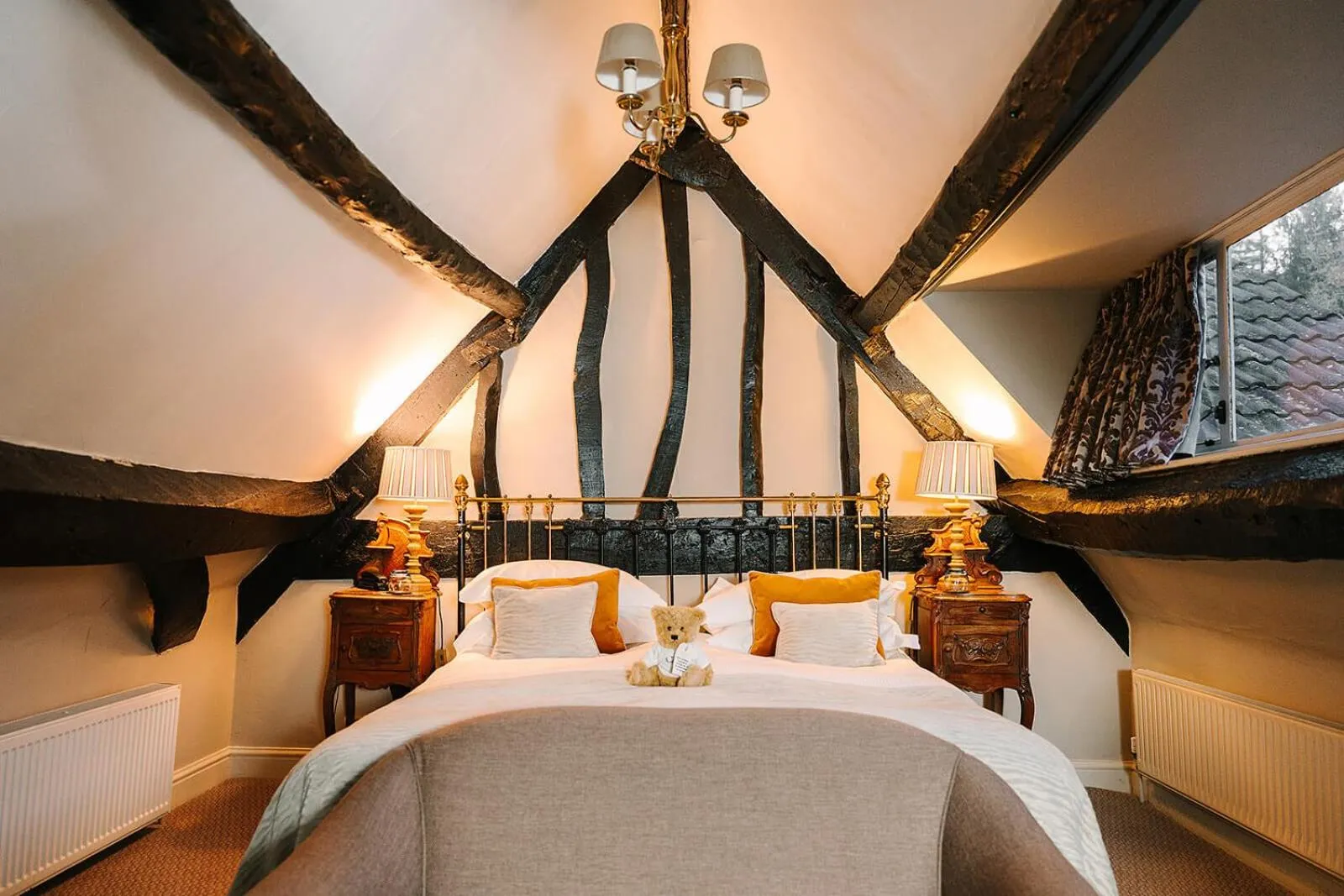 Bed in The Castle Inn