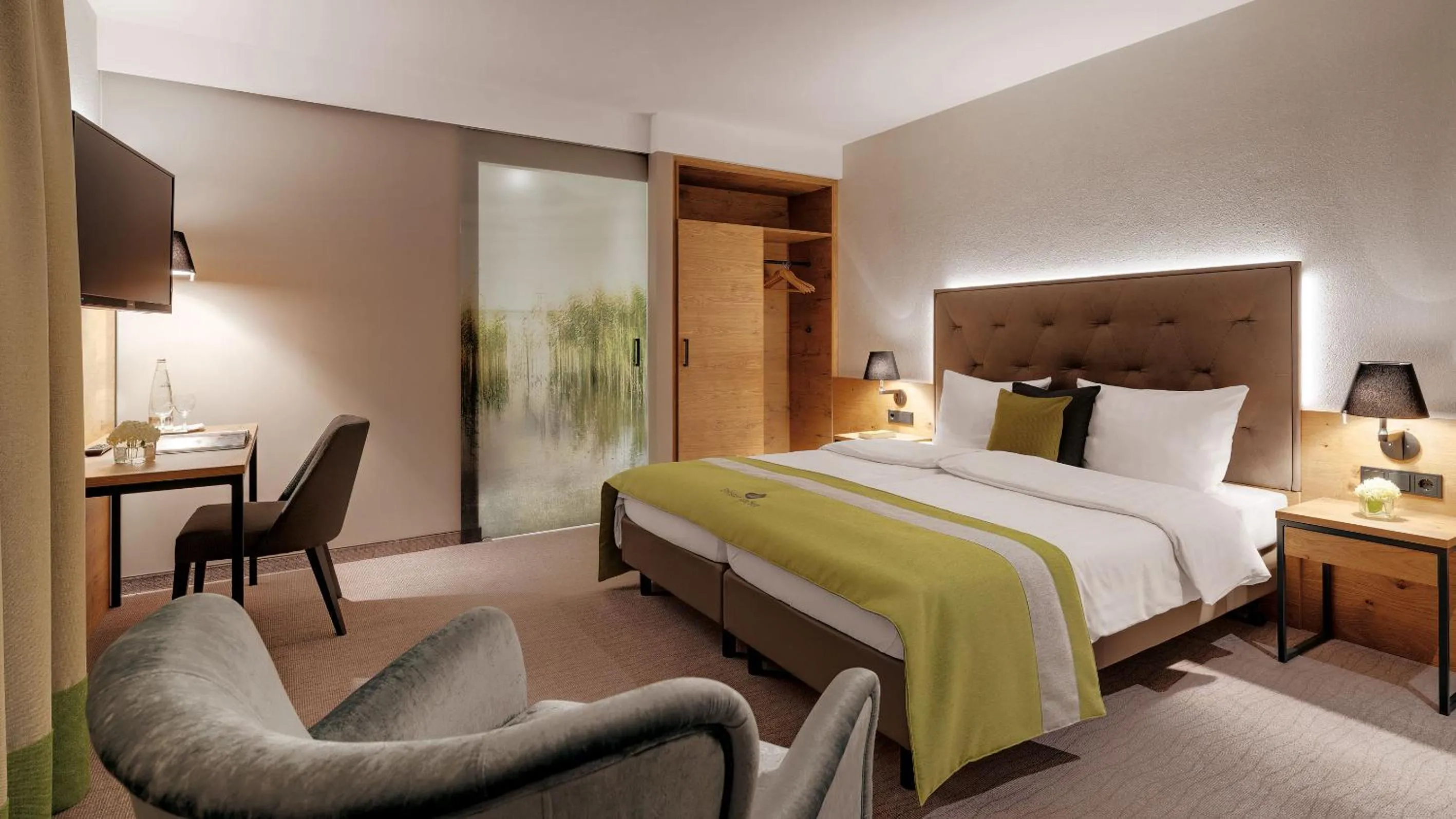Photo of the whole room, Bed in Gasthaus Forster am See - Eching bei Landshut