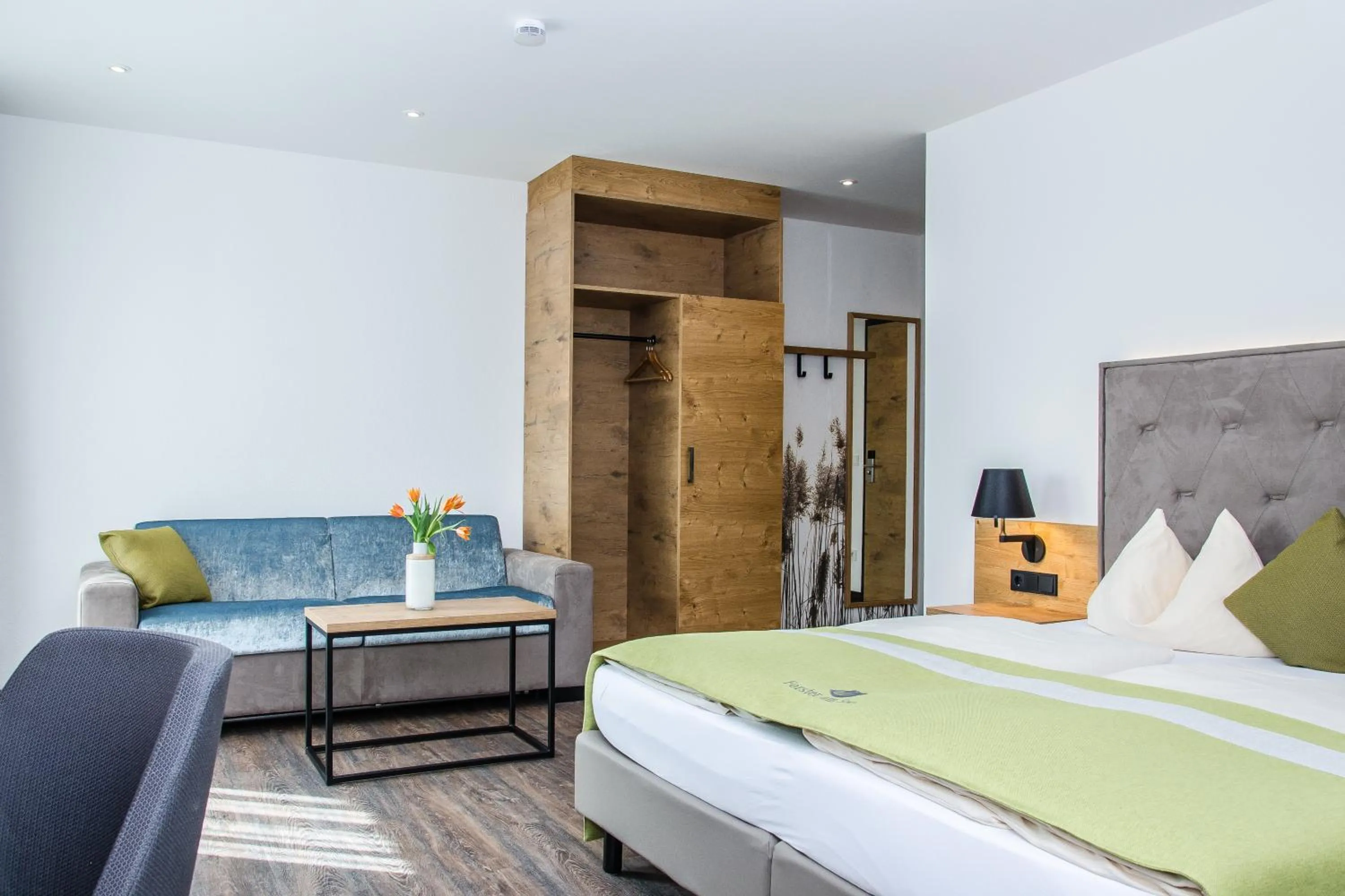 Bedroom, Bed in Gasthaus Forster am See - Eching bei Landshut