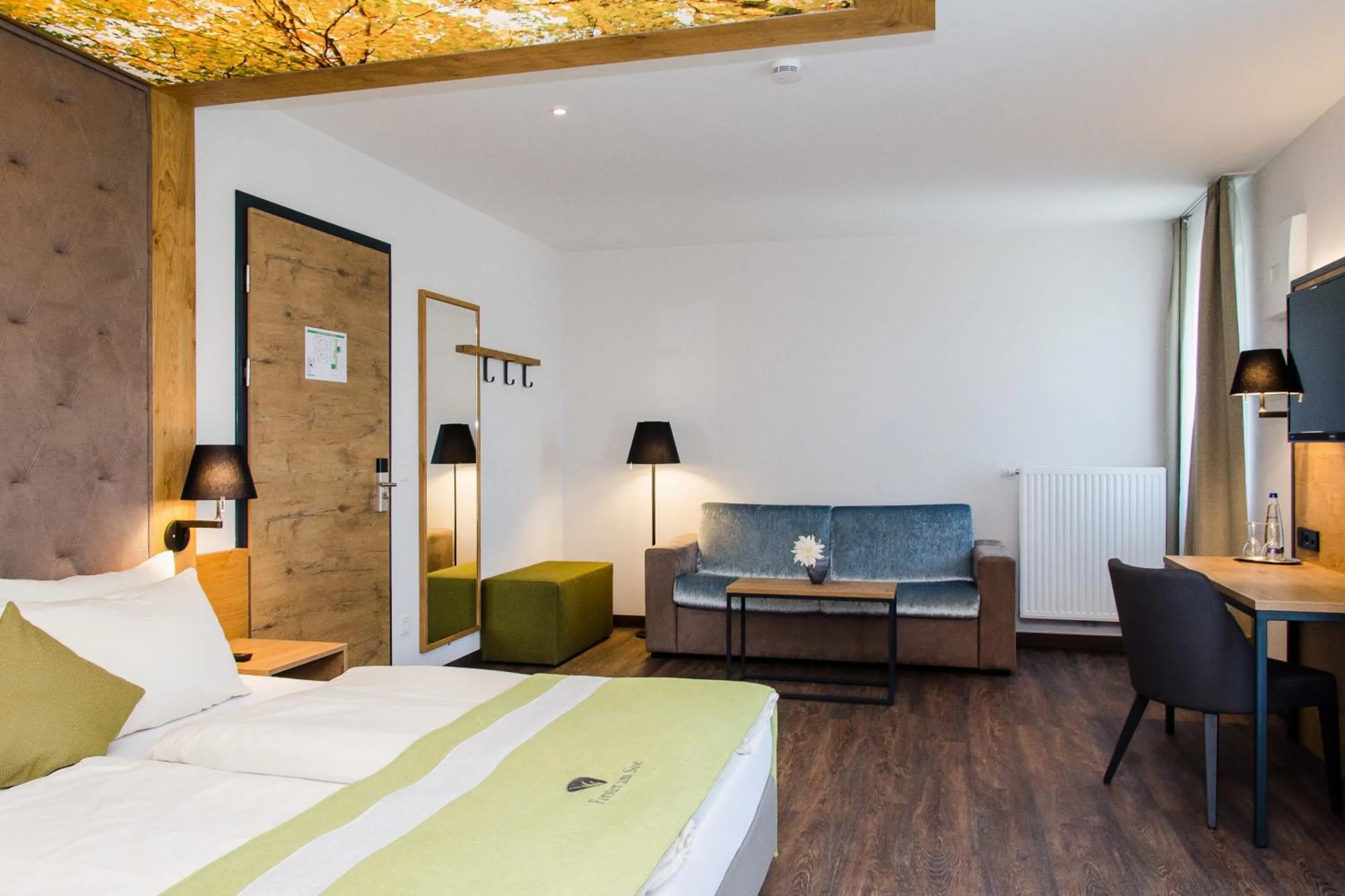 Photo of the whole room, Bed in Gasthaus Forster am See - Eching bei Landshut