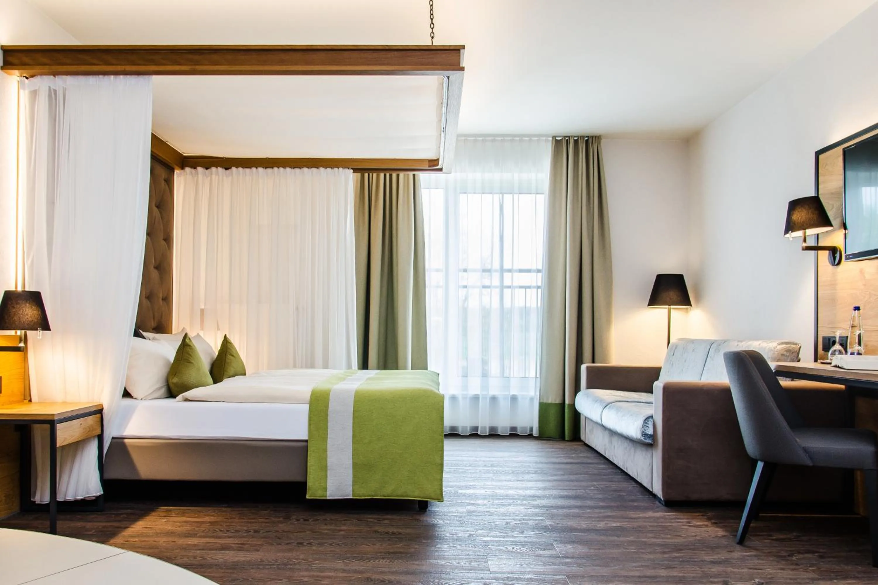 Photo of the whole room, Bed in Gasthaus Forster am See - Eching bei Landshut