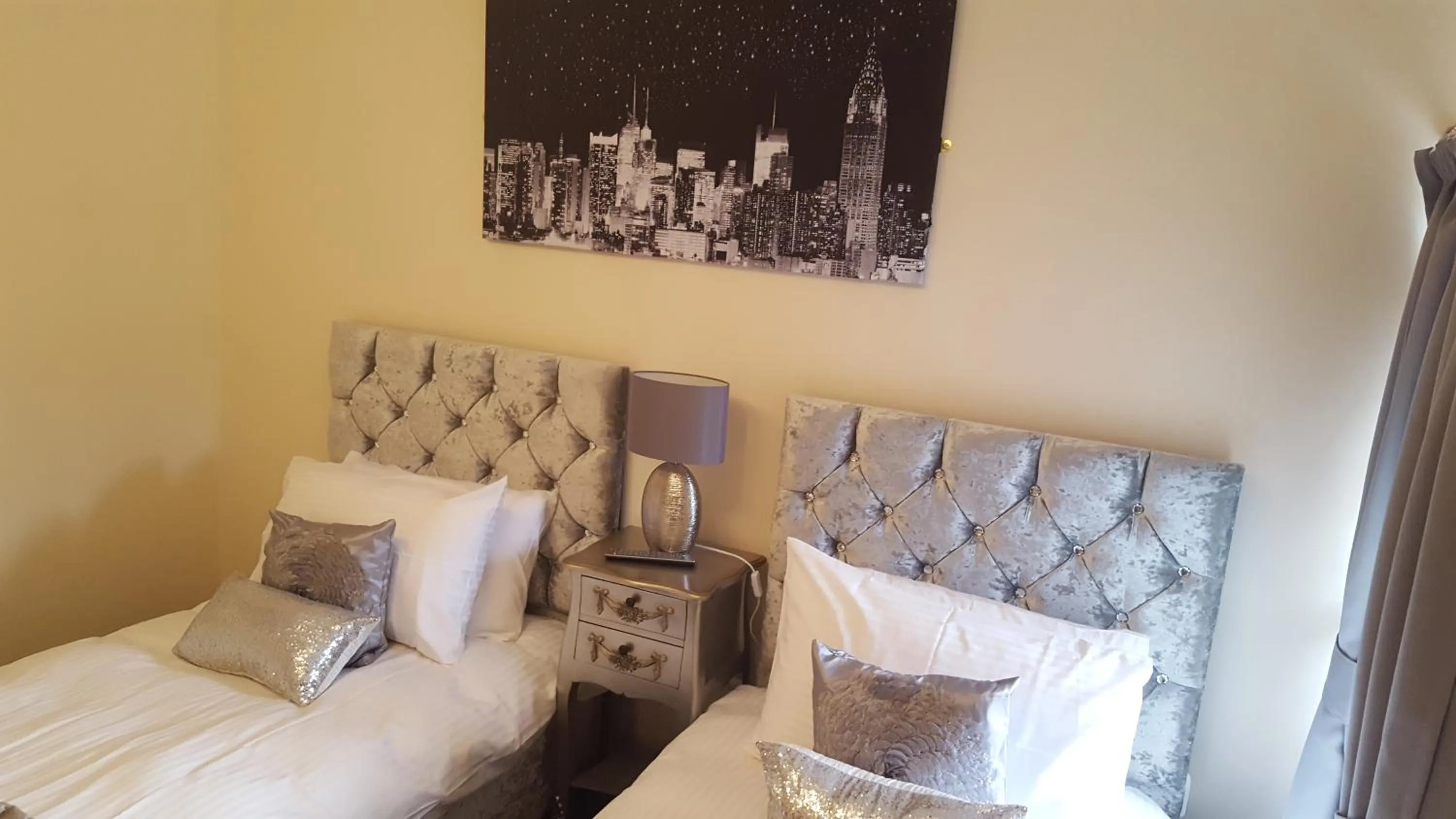 Bed in Star Inn Rooms