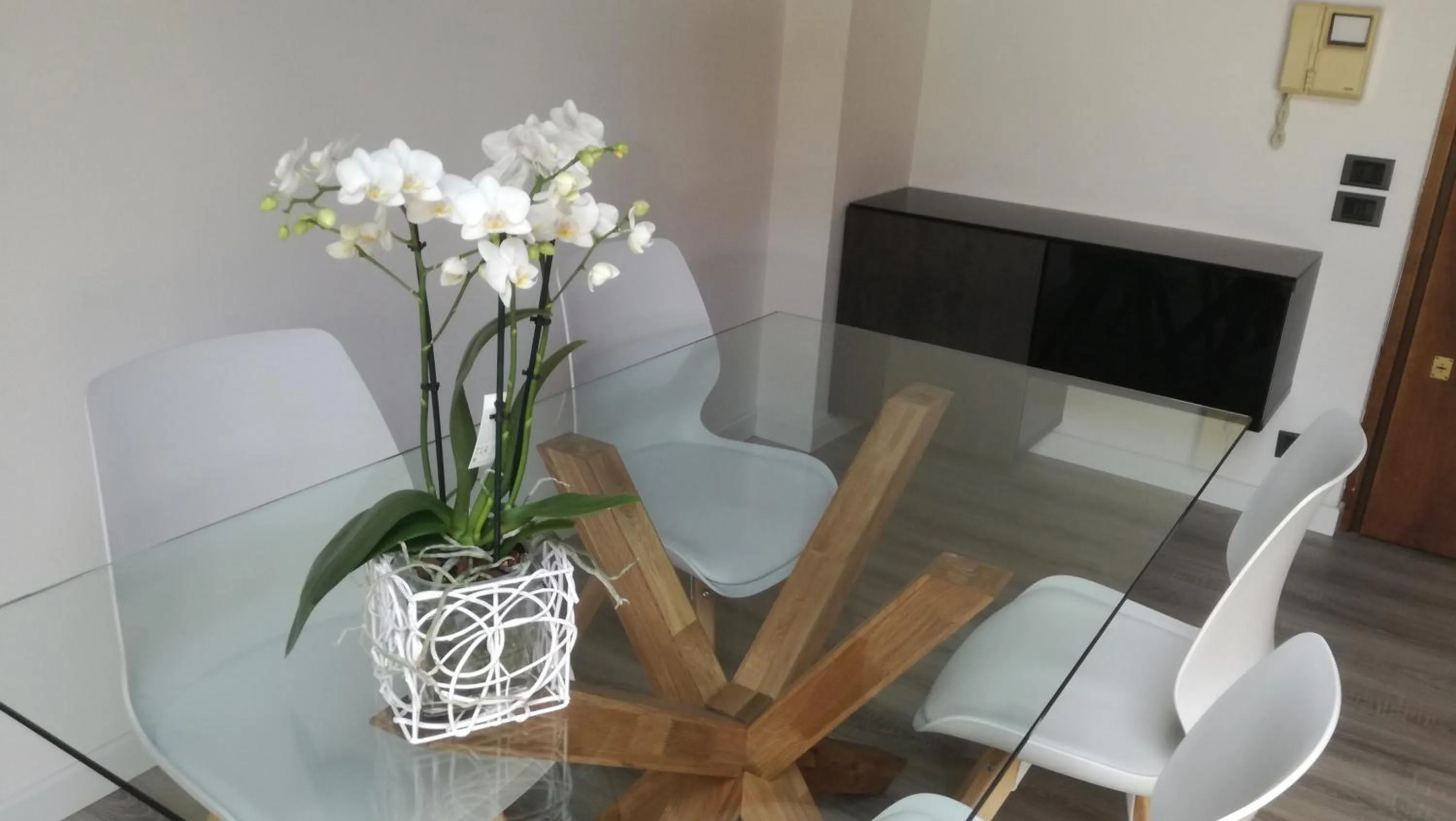 Decorative detail in Verona Relais + Private parking