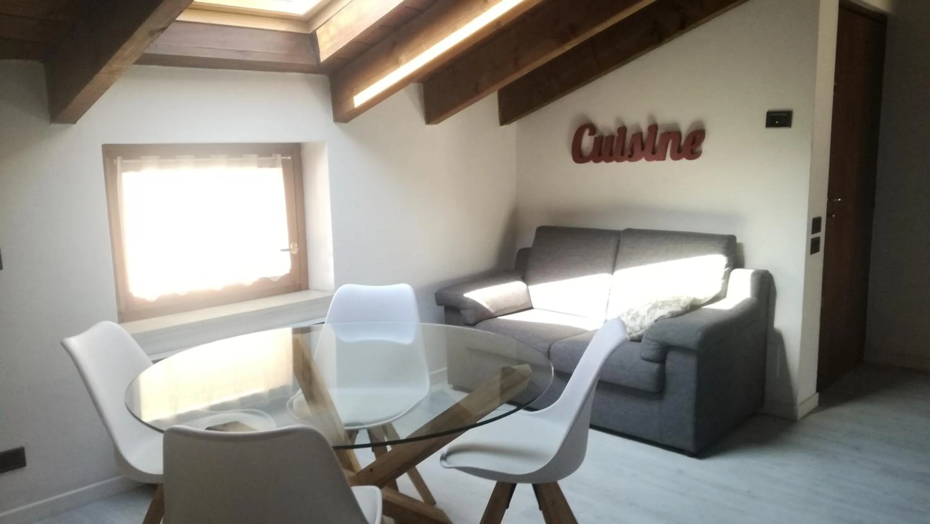 Dining area in Verona Relais + Private parking
