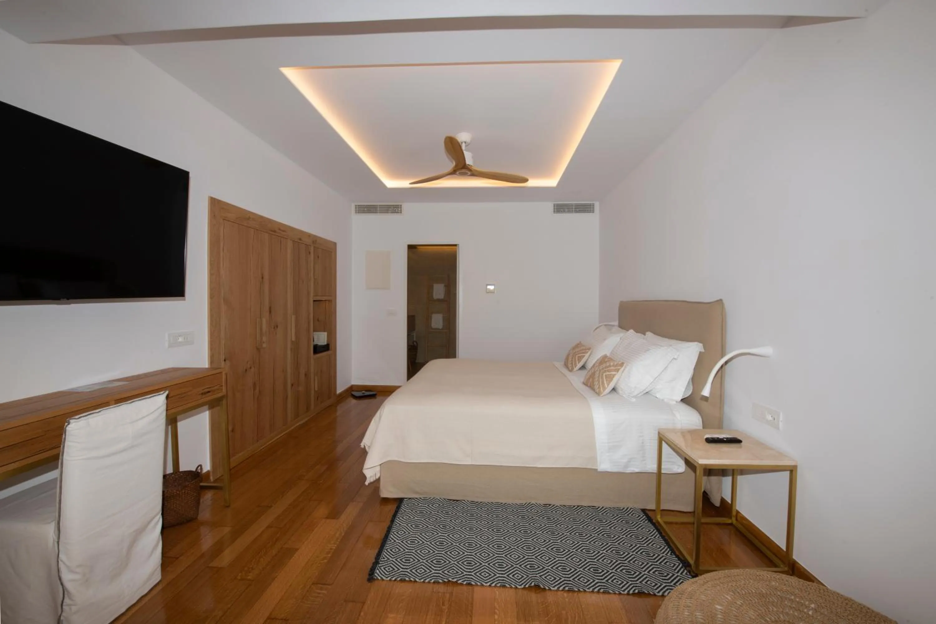 Bedroom, Bed in Elena Hotel Mykonos