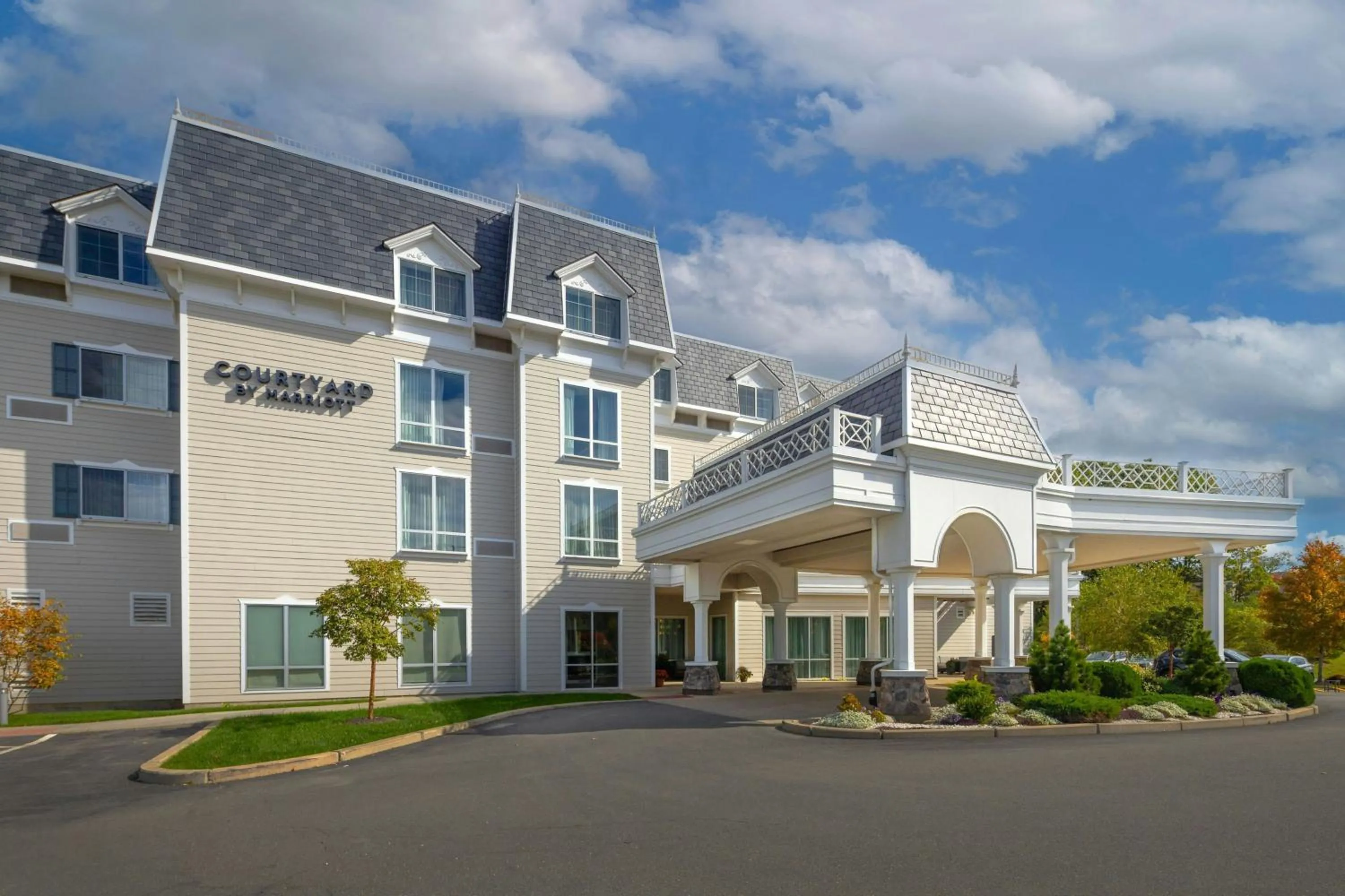 Property building in Courtyard by Marriott Lenox Berkshires