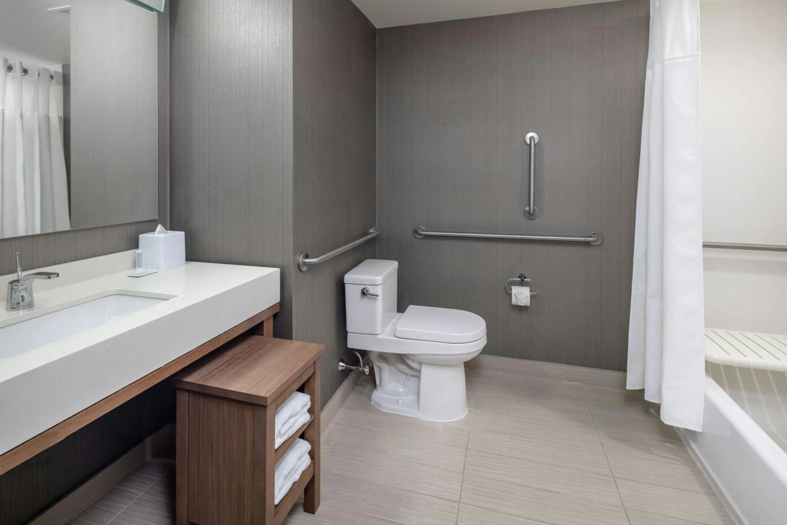 Bathroom in Courtyard by Marriott Lenox Berkshires