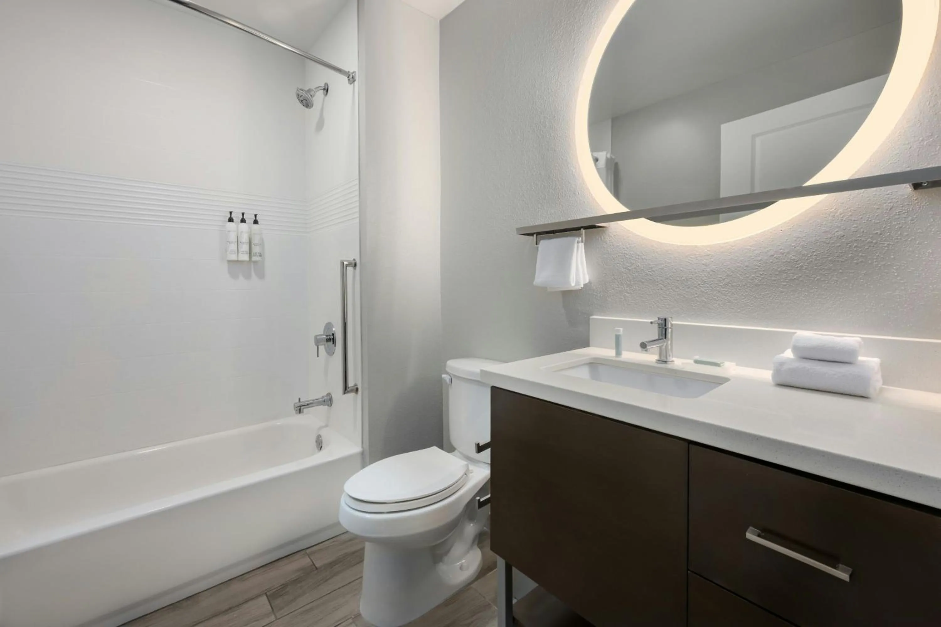 Bathroom in TownePlace Suites by Marriott Montgomery EastChase