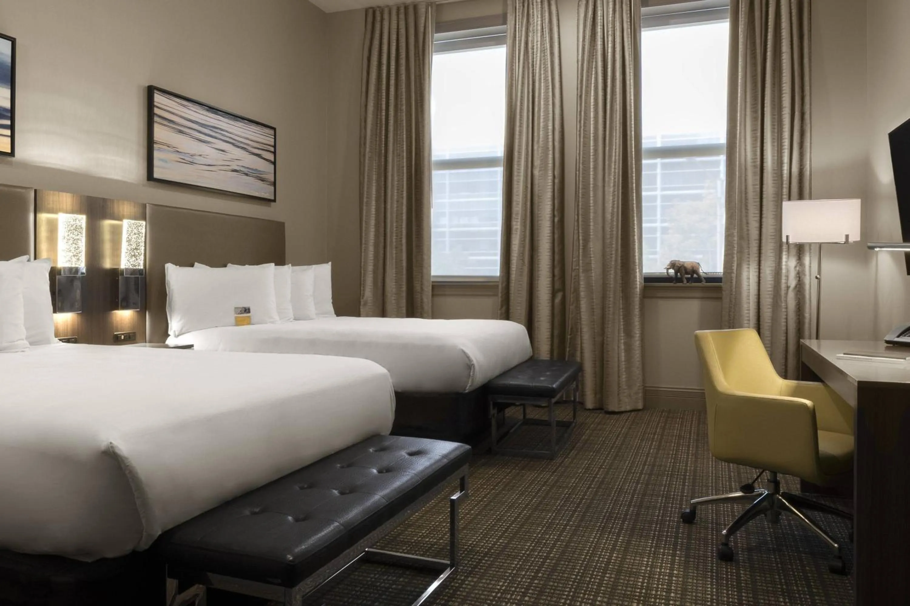 Photo of the whole room, Bed in The Current Iowa, Autograph Collection