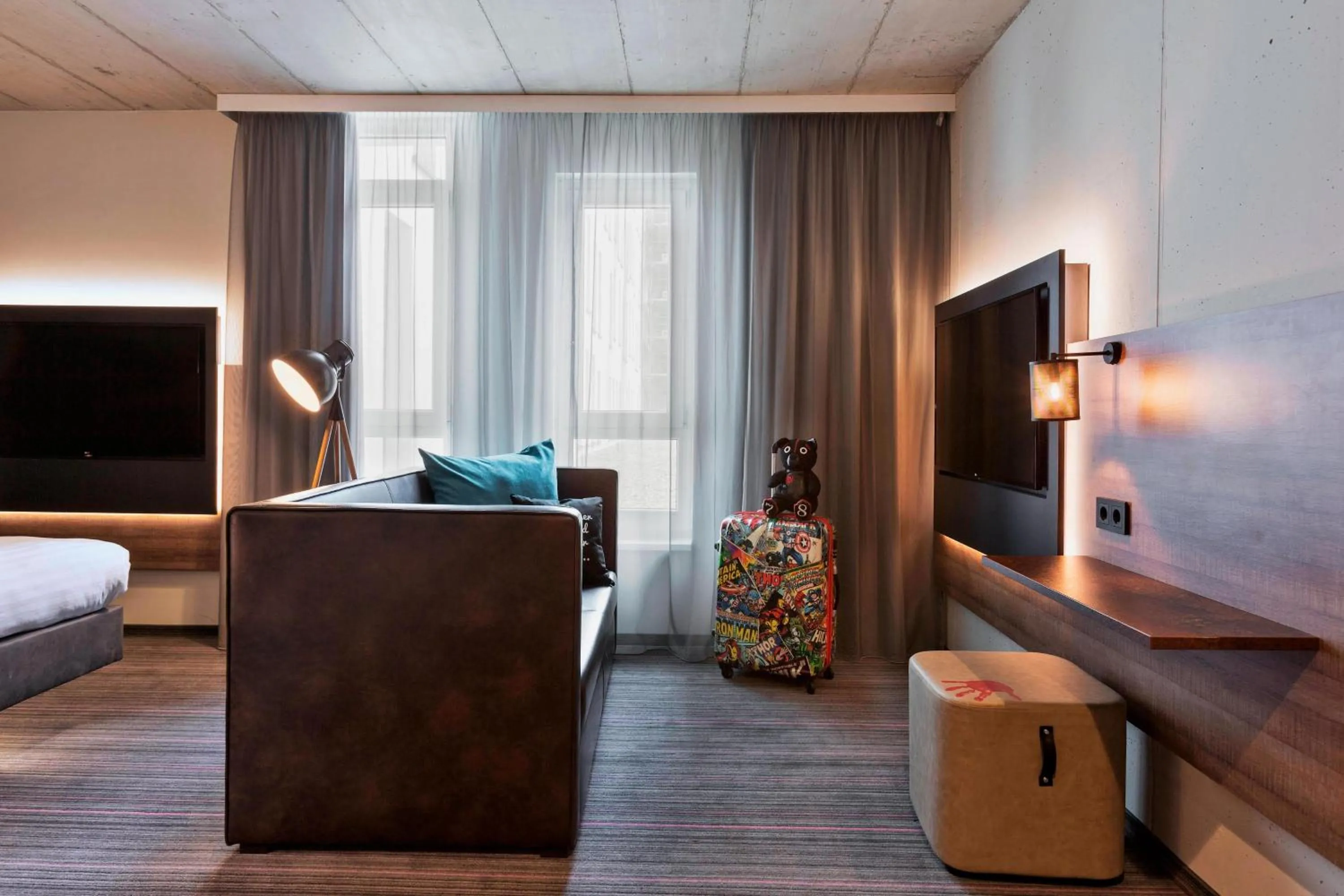 Photo of the whole room, Bed in MOXY Frankfurt East