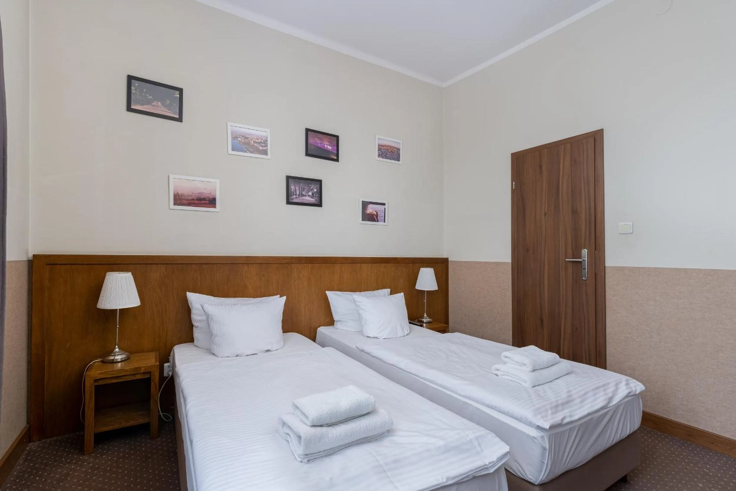 Bed in Daniel Griffin Aparthotel by Artery Hotels
