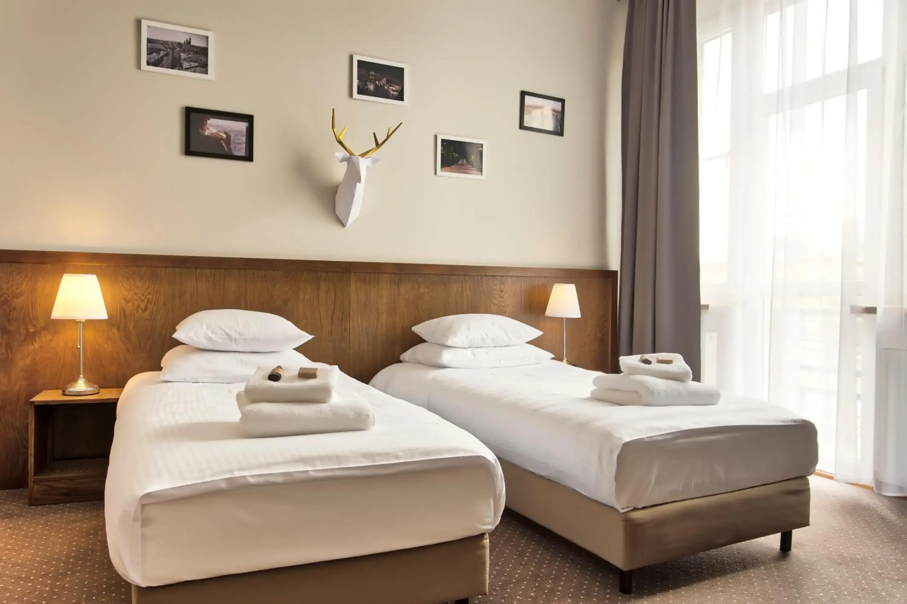 Balcony/Terrace, Bed in Daniel Griffin Aparthotel by Artery Hotels Balcony/Terrace, Bed in Daniel Griffin Aparthotel by Artery Hotels