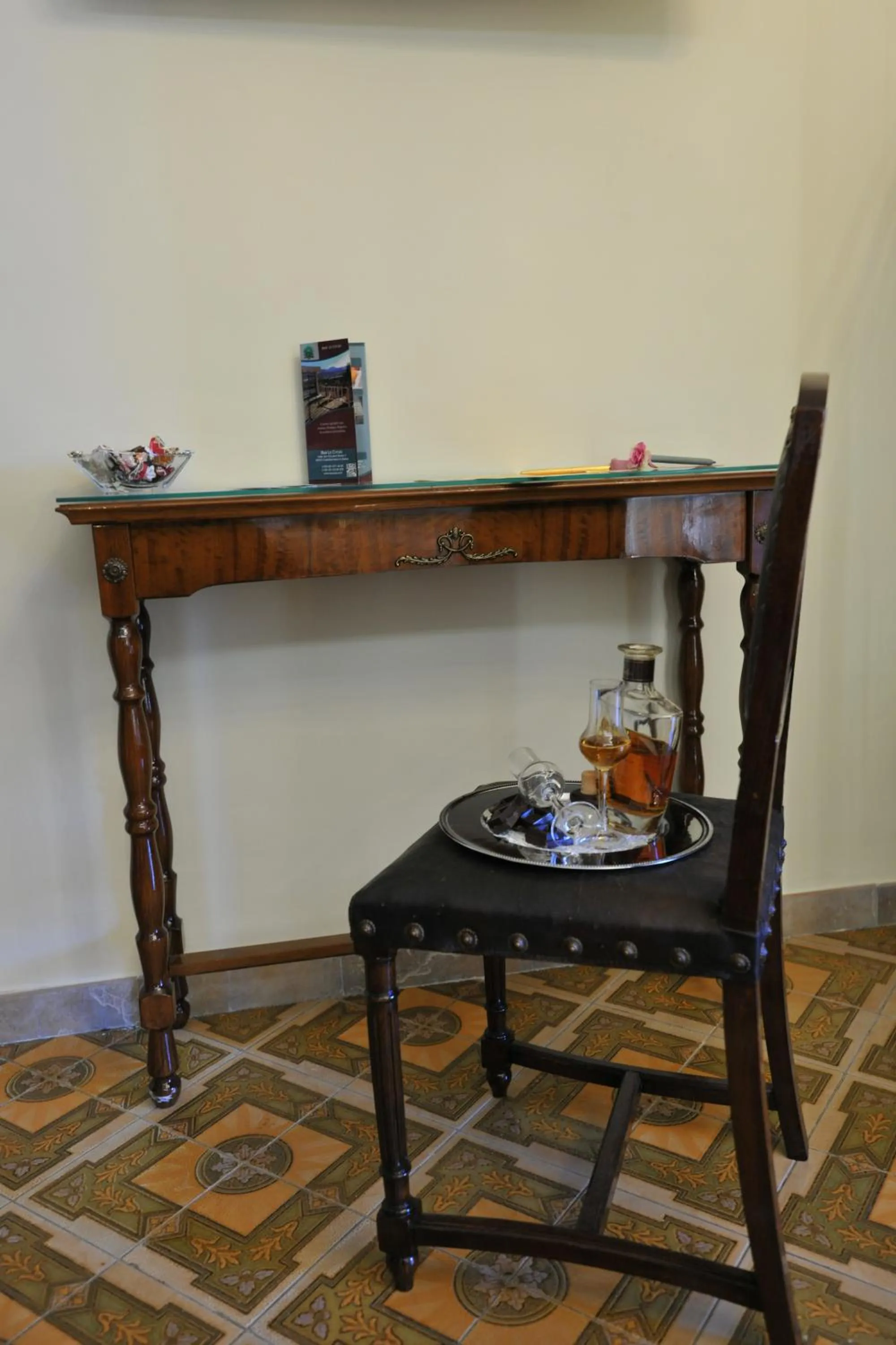 Decorative detail in B&b Le Cycas