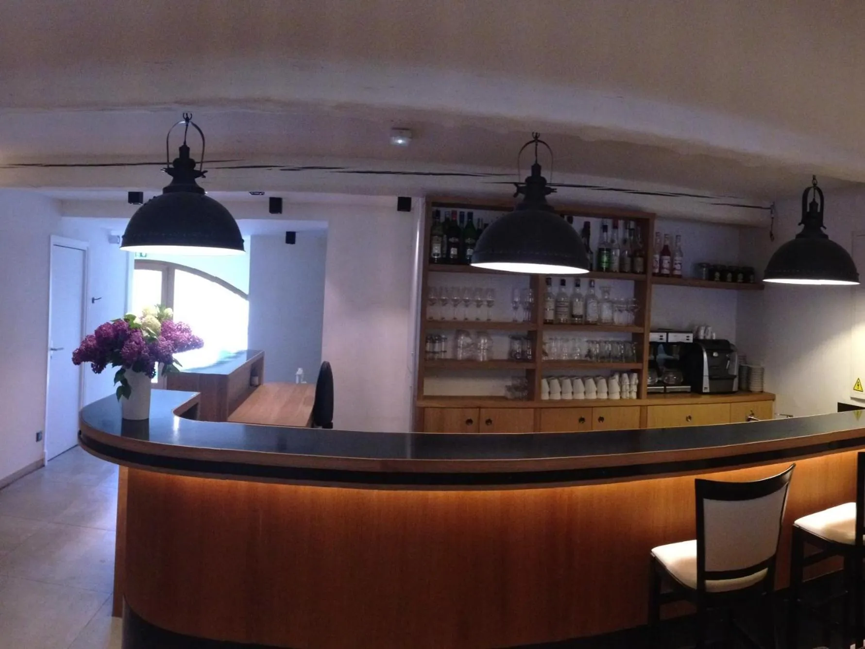 Lounge or bar in Auberge Quintessence