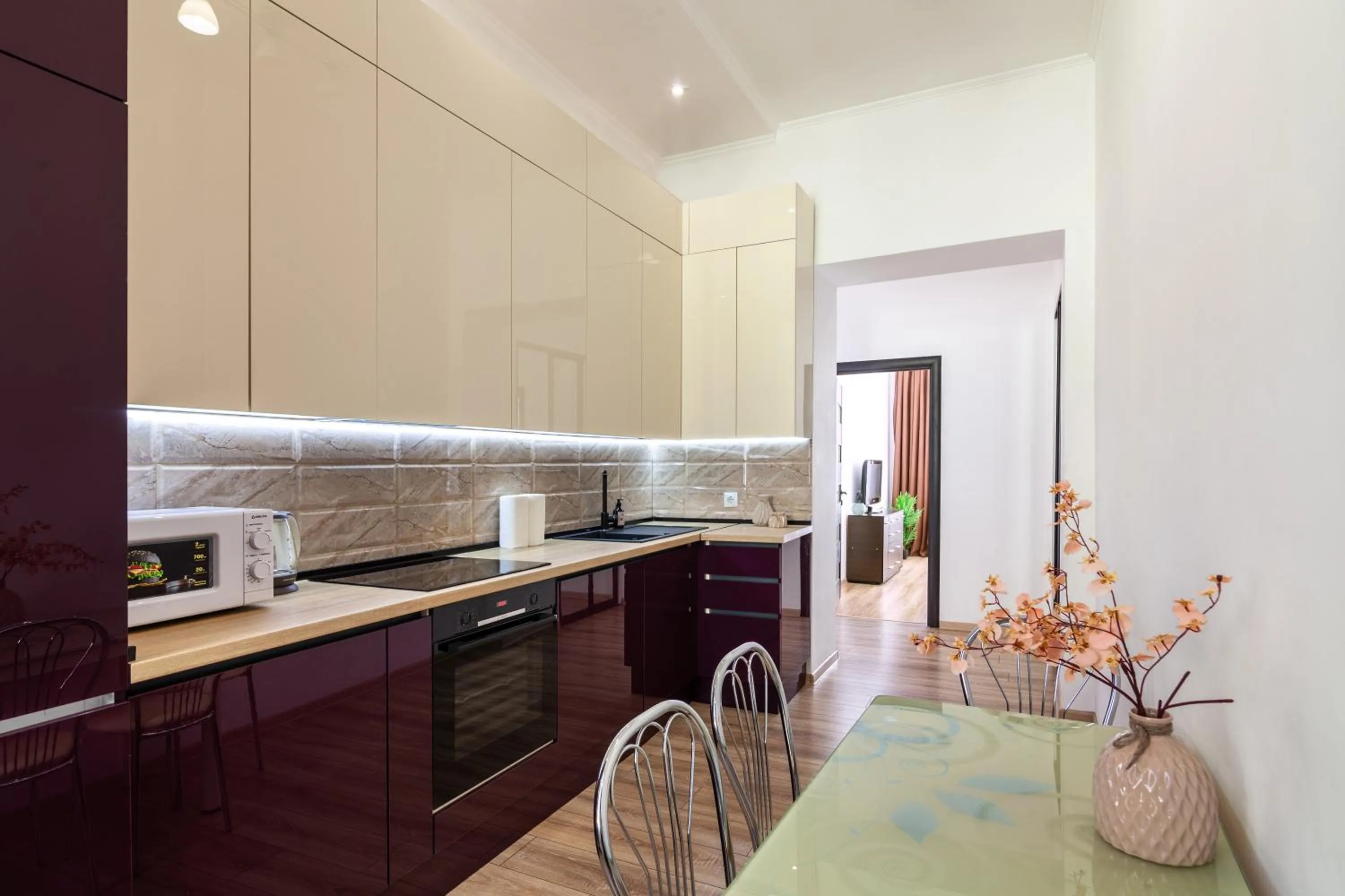 Kitchen or kitchenette in Avangard Liberty Avenue Apart