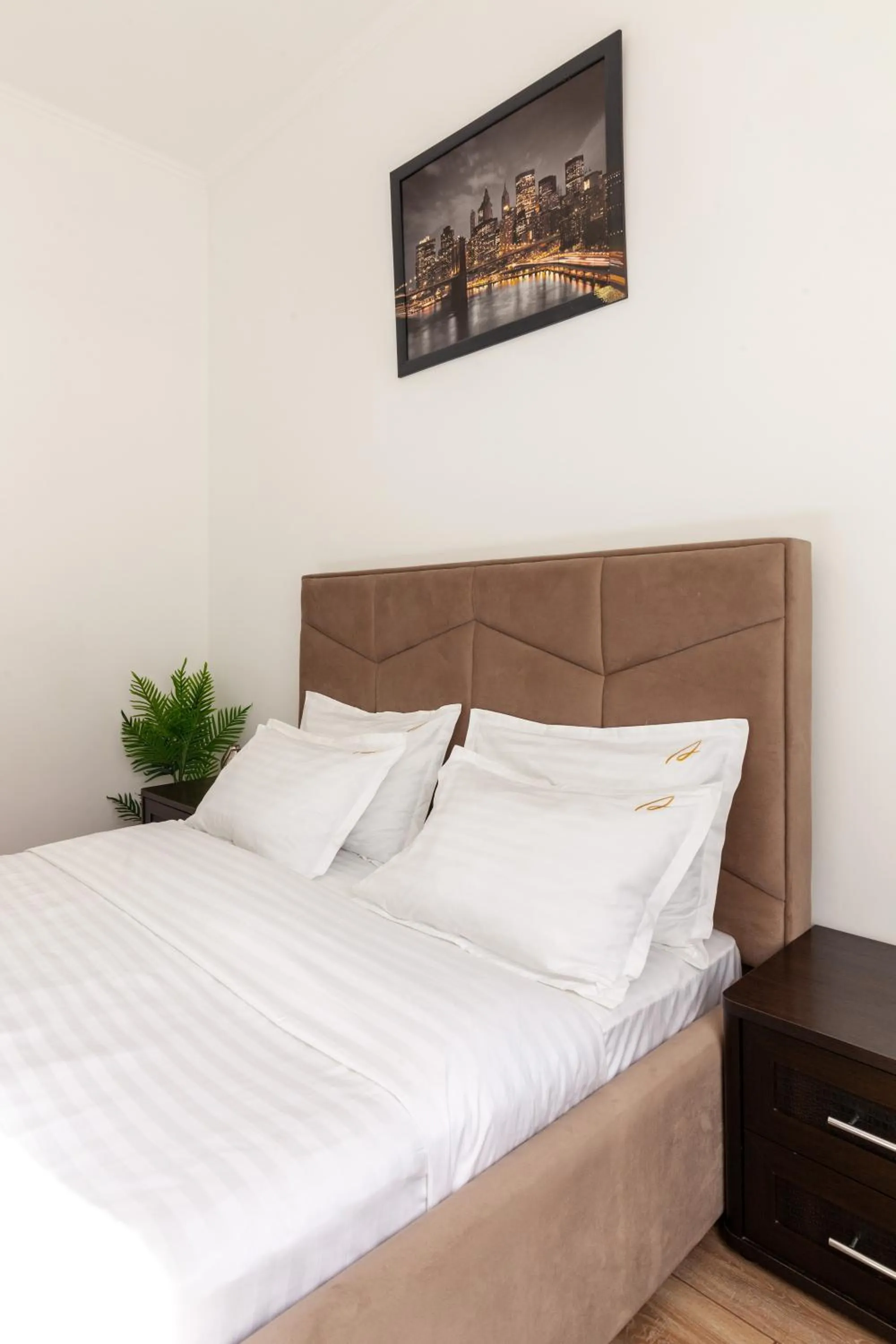 Bed in Avangard Liberty Avenue Apart