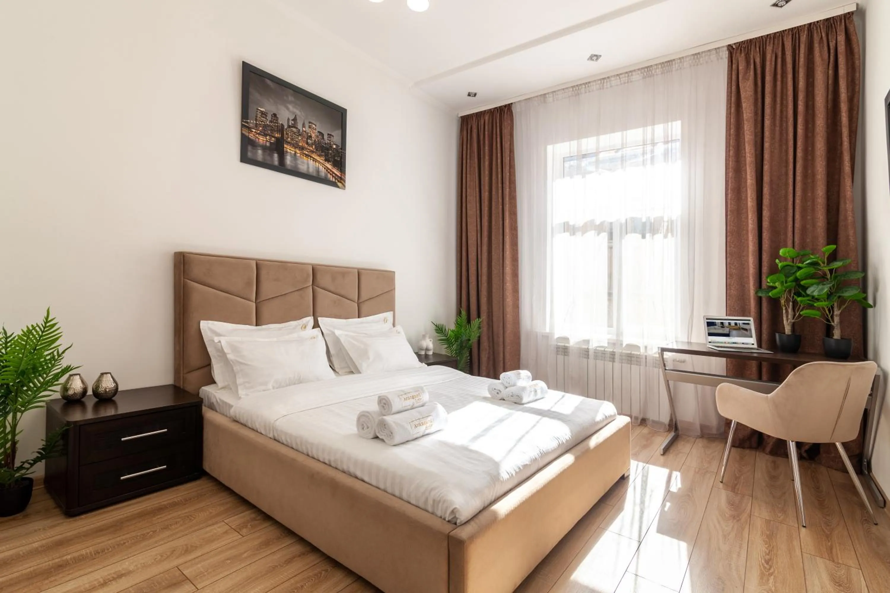 Bed in Avangard Liberty Avenue Apart
