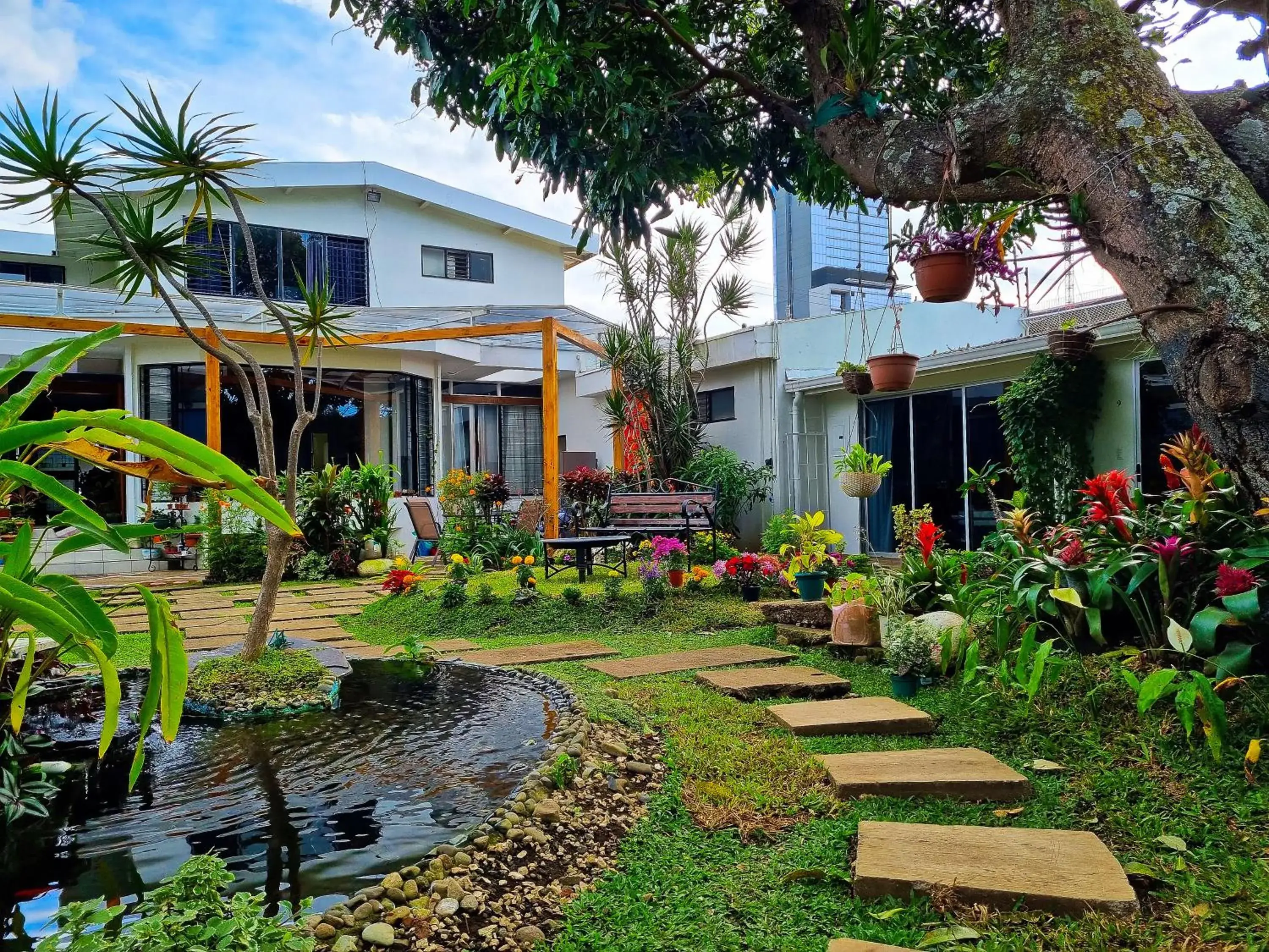 Property building in Casa Jardin del Mango Property building in Casa Jardin del Mango