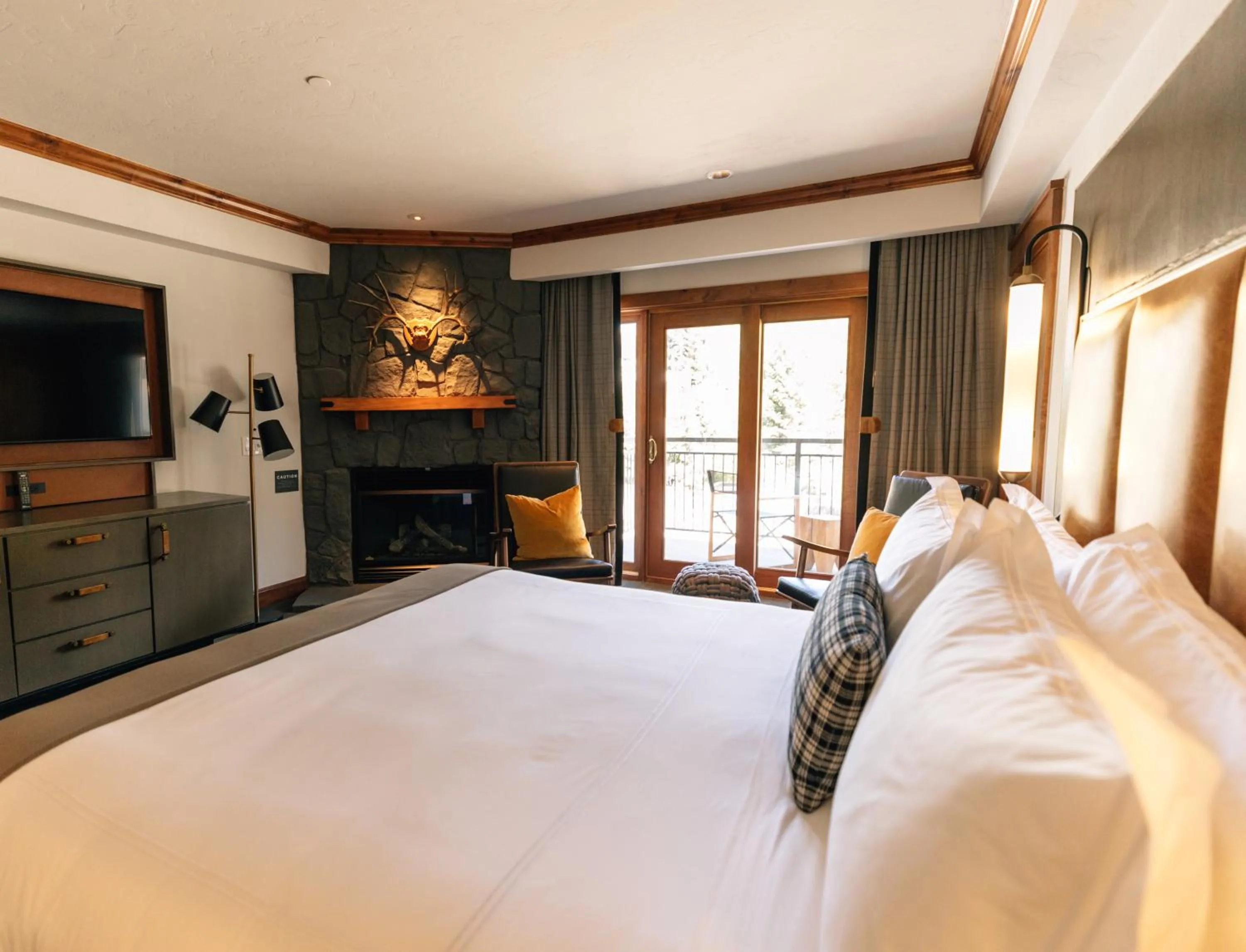 Bed in The Hythe, a Luxury Collection Resort, Vail
